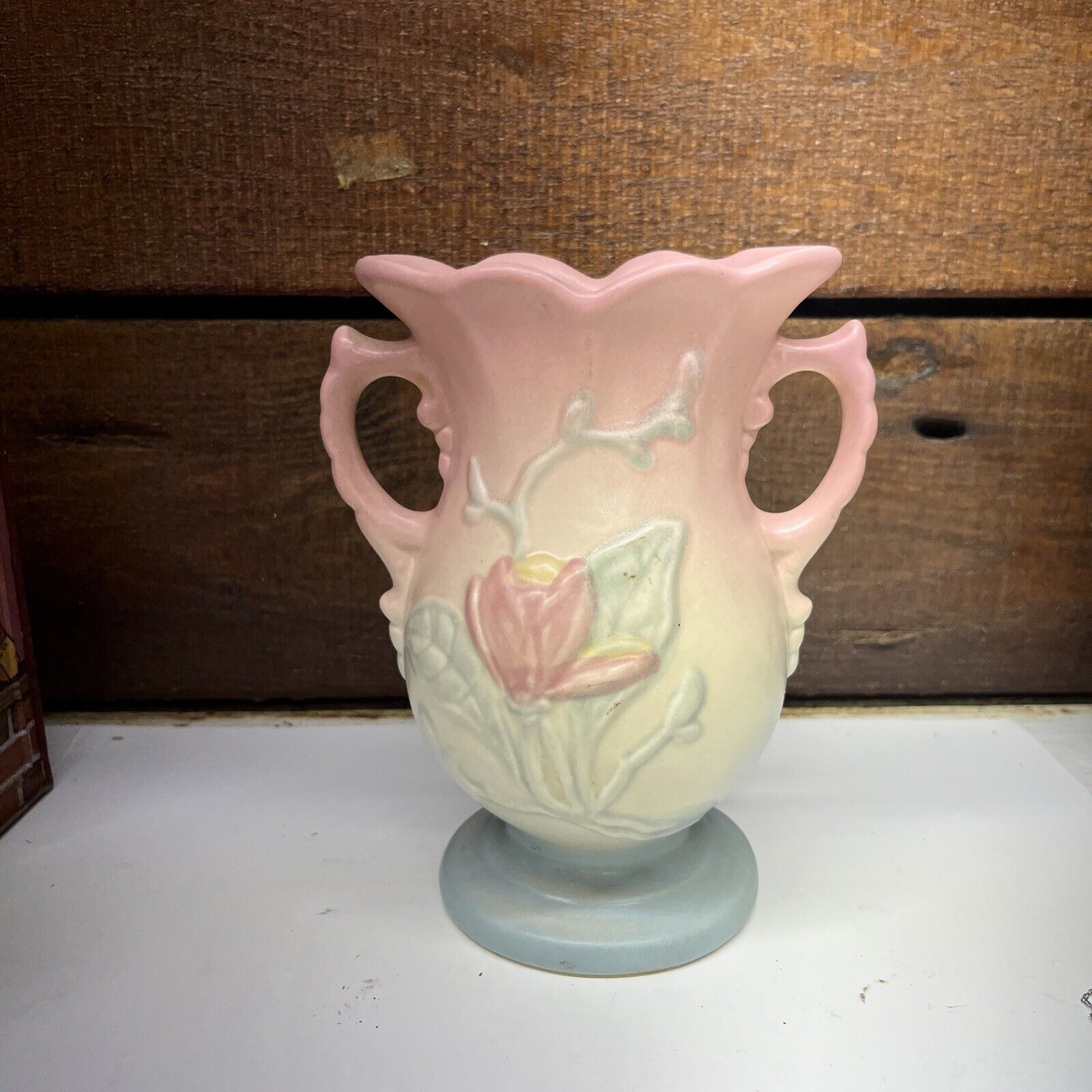 Vintage Hull 2-Handled Art Pottery Vase