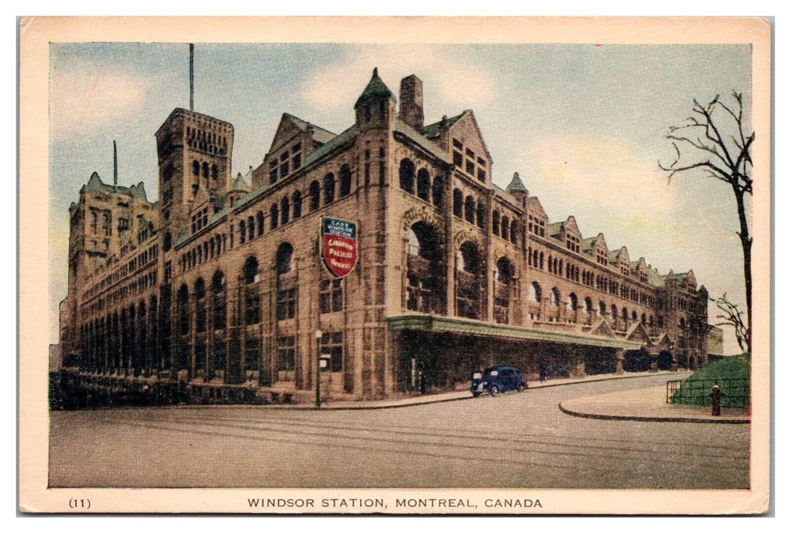 Montreal Quebec Canada Windsor Station Canadian Pacific Railway CPR Postcard G2