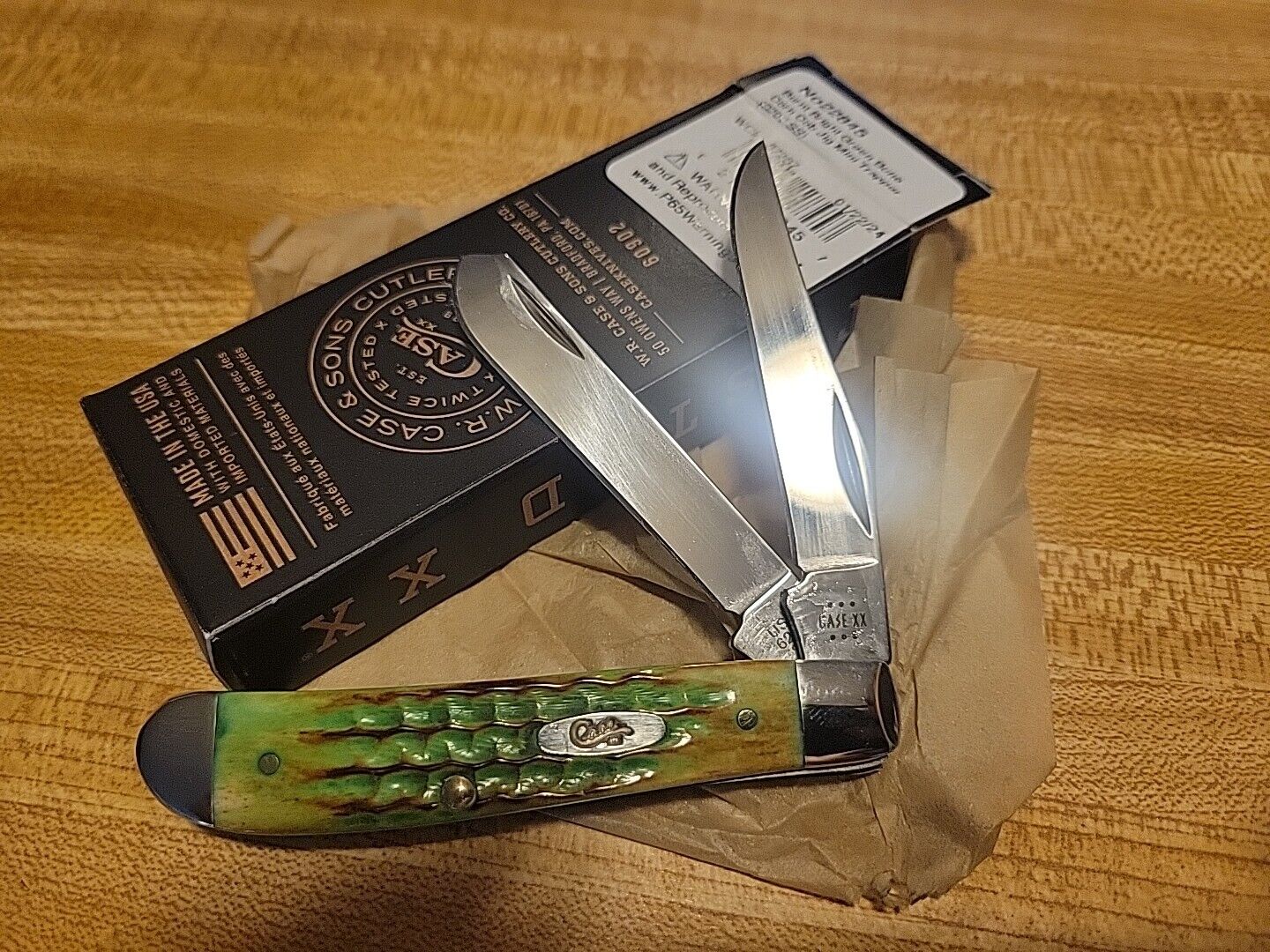 CASE XX BURNT BRIGHT GREEN BONE MINI TRAPPER * LIZARDSKIN EXCLUSIVE KNIFE