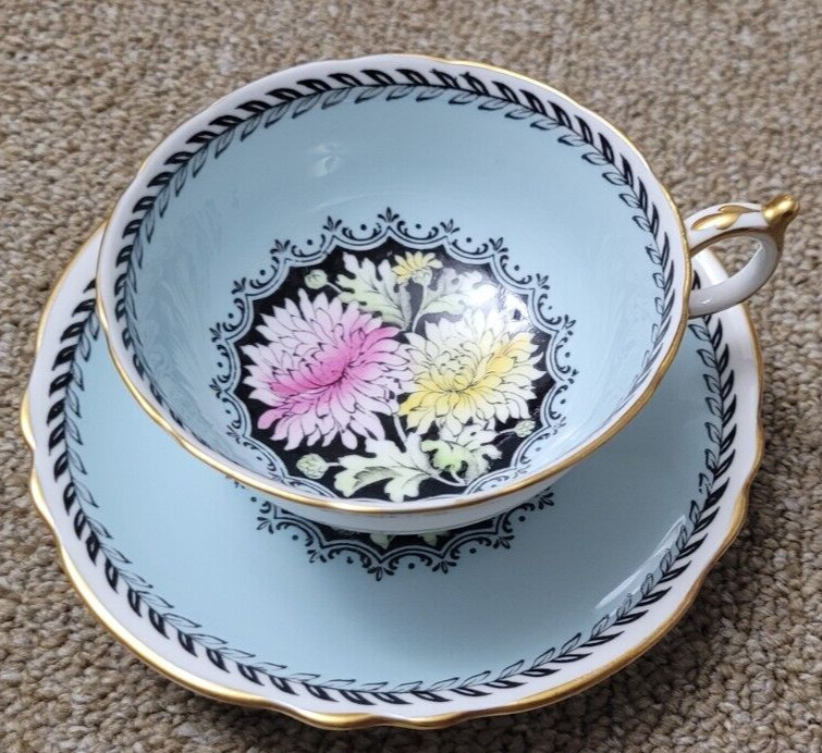 Paragon By Appointment Fine Bone Blue Multicolor Chrysanthemum Tea Cup & Saucer