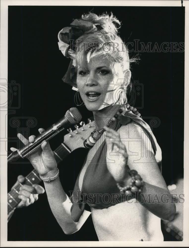 1988 Press Photo Actress Markie Post in \