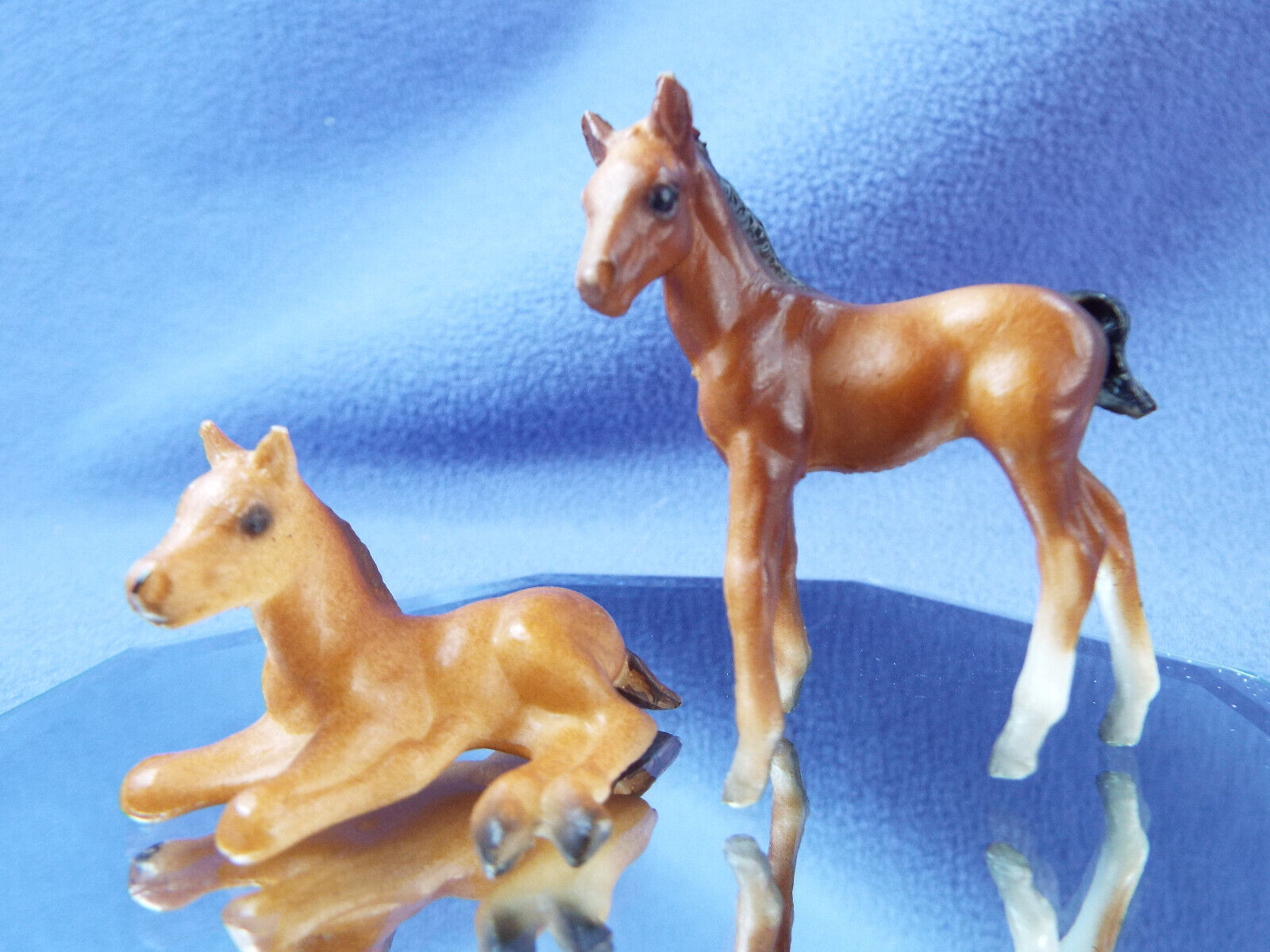 Breyer Stablemate VINTAGE 1975-76; Bay Thoroughbred Lying & Standing Foals