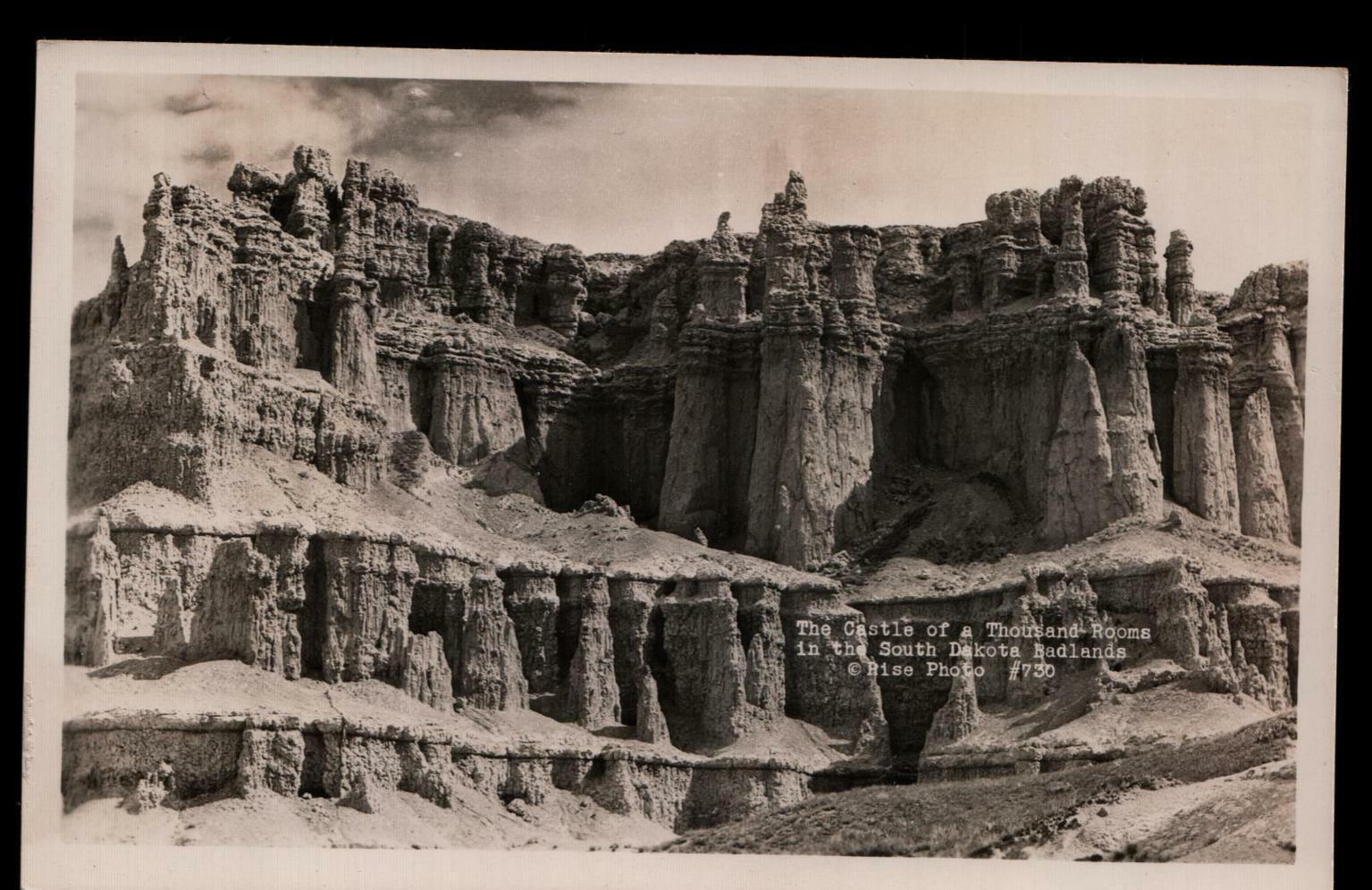 RPPC REAL PHOTO POST CARD UNPOSTED THE CASTLE OF A THOUSAND ROOMS SOUTH DAKOTA