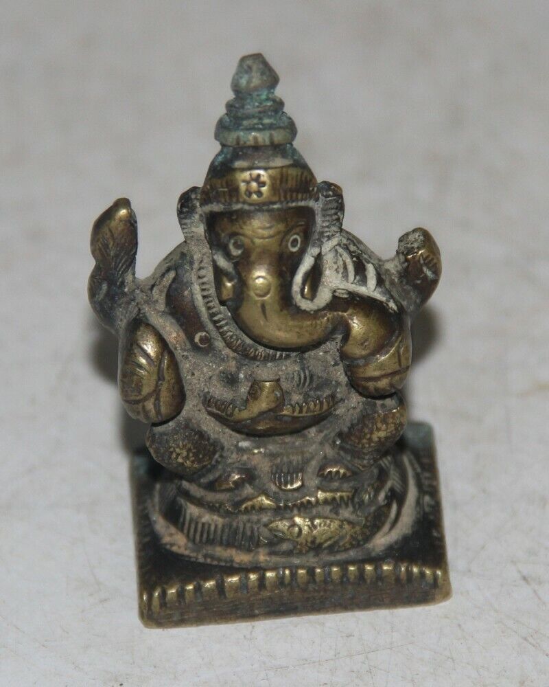 Vintage Brass Hindu Lord Ganesh Spiritual/Religious Statue, Figure  9394