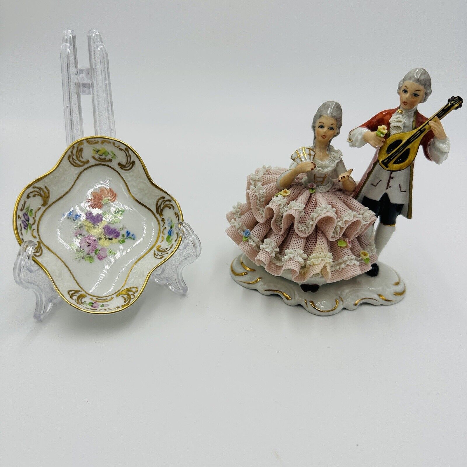 Dresden Lace Sandizell Höffner Courting Couple Figurine Germany Lot Vintage