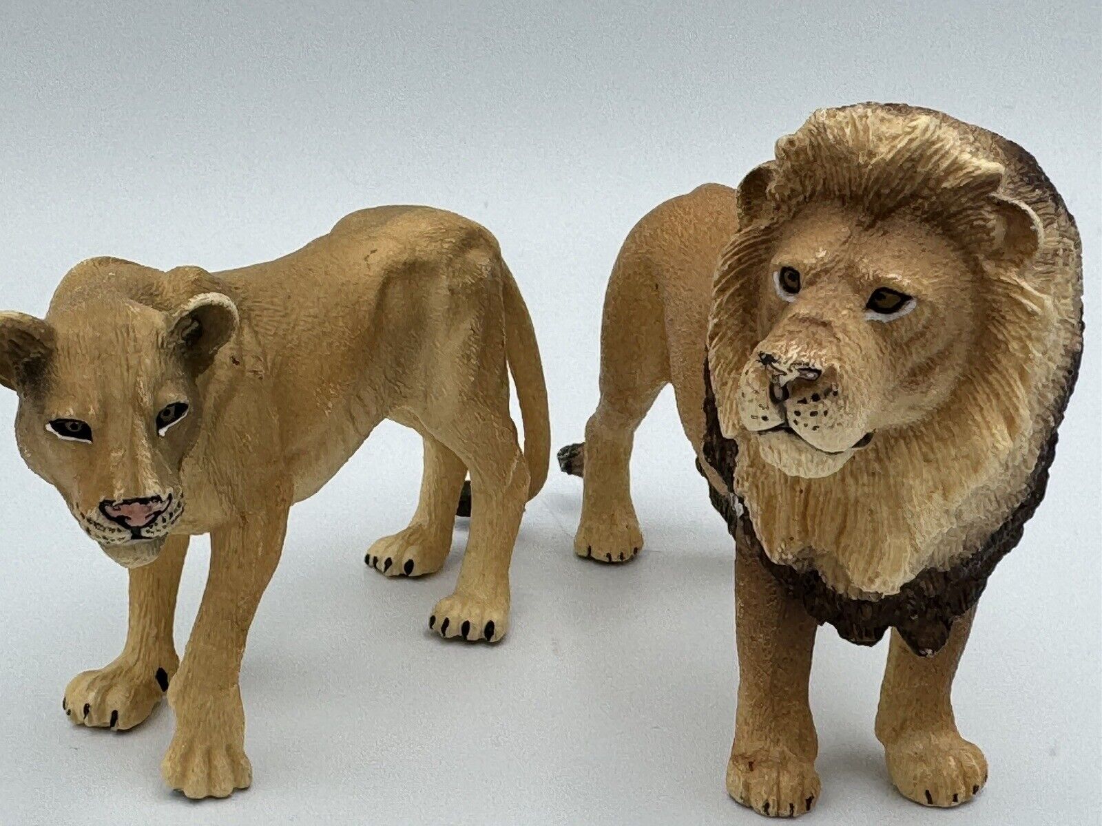 Schleich Adult Male & Female Lion and Lioness African Safari Zoo Wildlife Animal