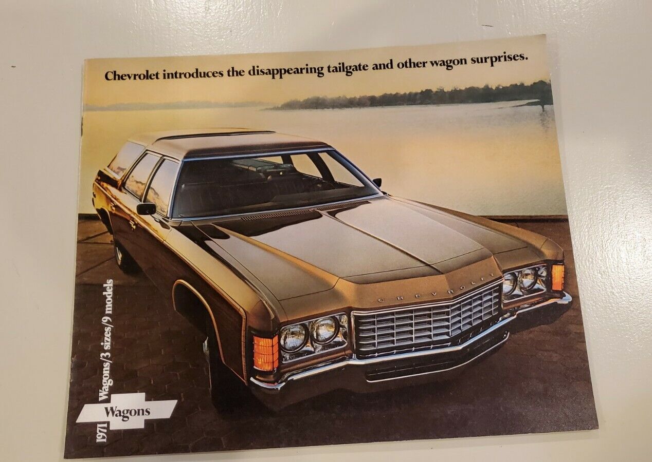 Original 1971 Chevrolet Station Wagon Sales Brochure 71 Chevy Kingswood Nomad