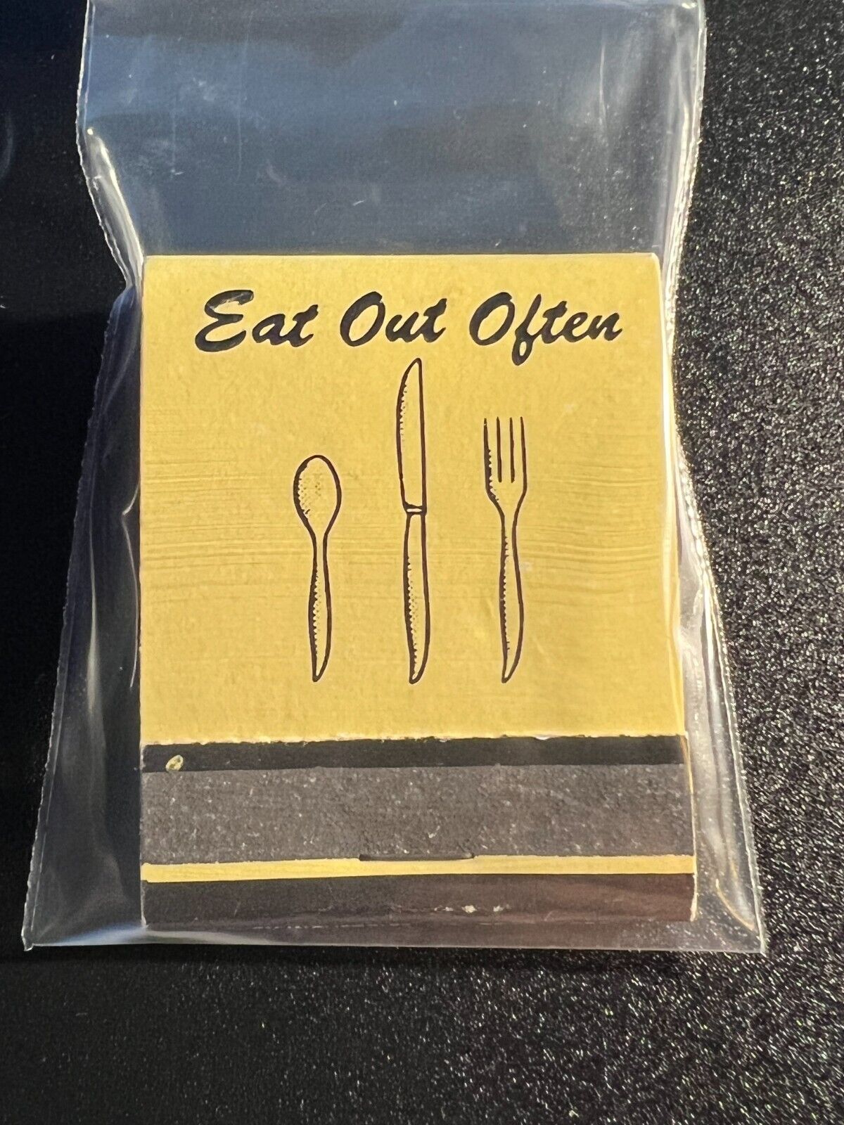 VINTAGE MATCHBOOK - EAT OUT OFTEN - THANK YOU -UNSTRUCK