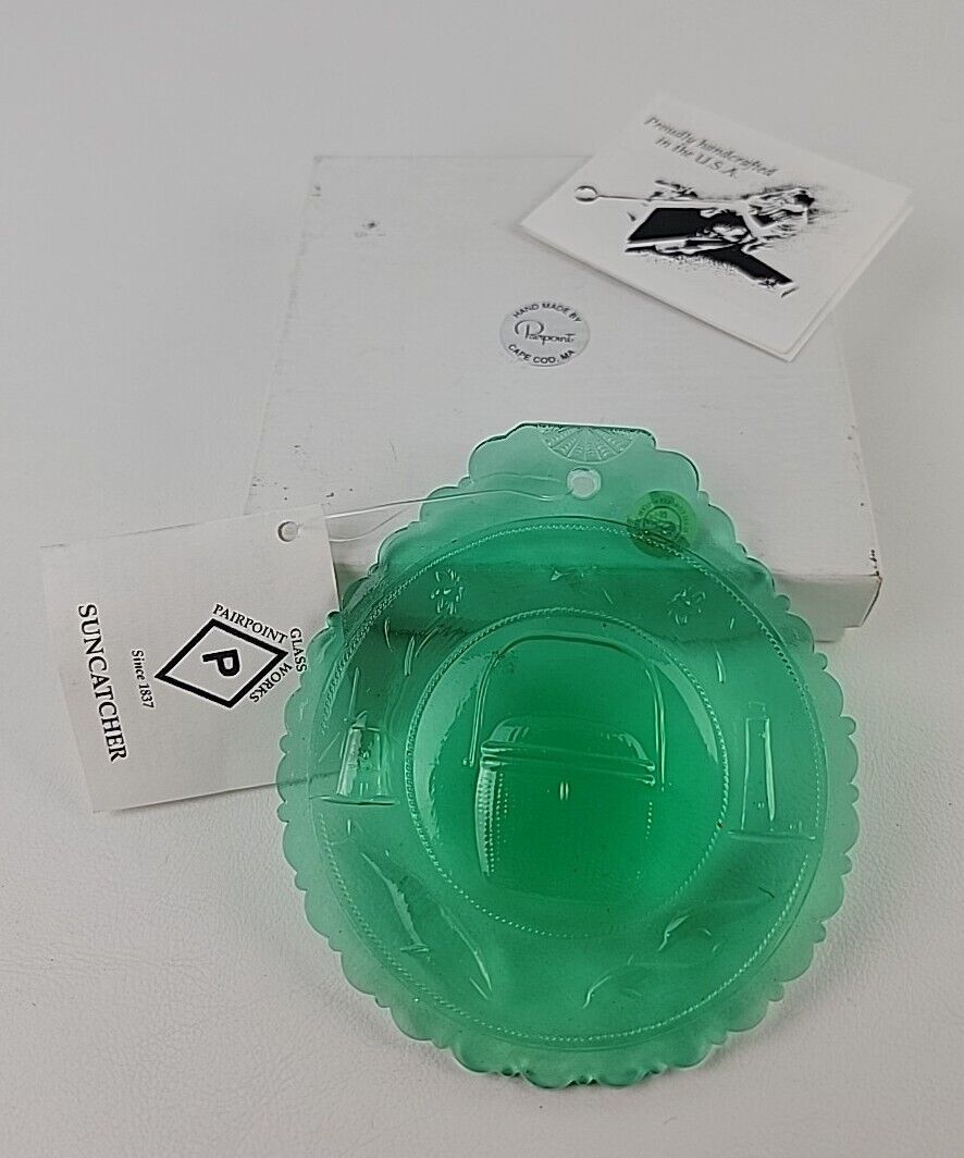 Pairpoint Green Hand Pressed Glass Suncatcher 4.5” - \