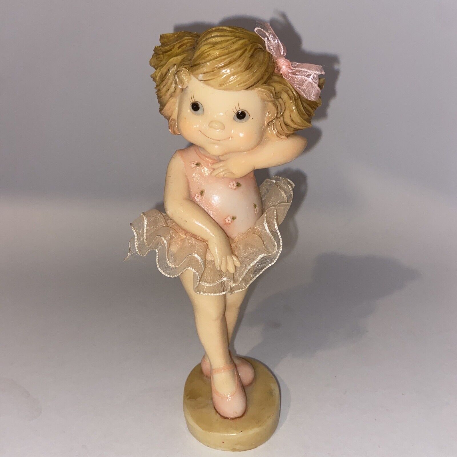 Delton Fine Collectibles Porcelain Pink Ballerina W/ Tutu & Pink Bow Figurine