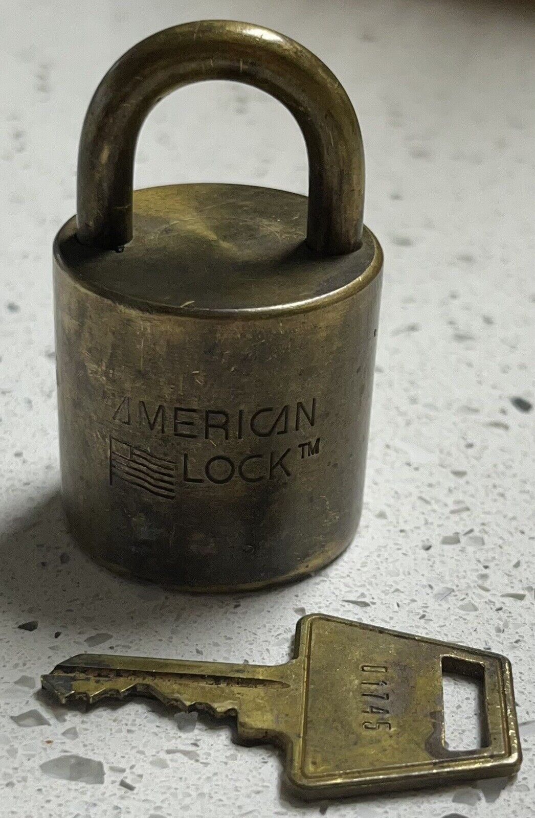 Vintage US American Lock Military Type With 1 Key Collectible Brass Security