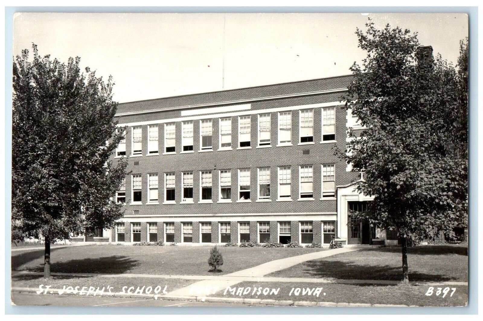 c1940\'s St. Joseph\'s School Building Fort Madison Iowa IA RPPC Photo Postcard