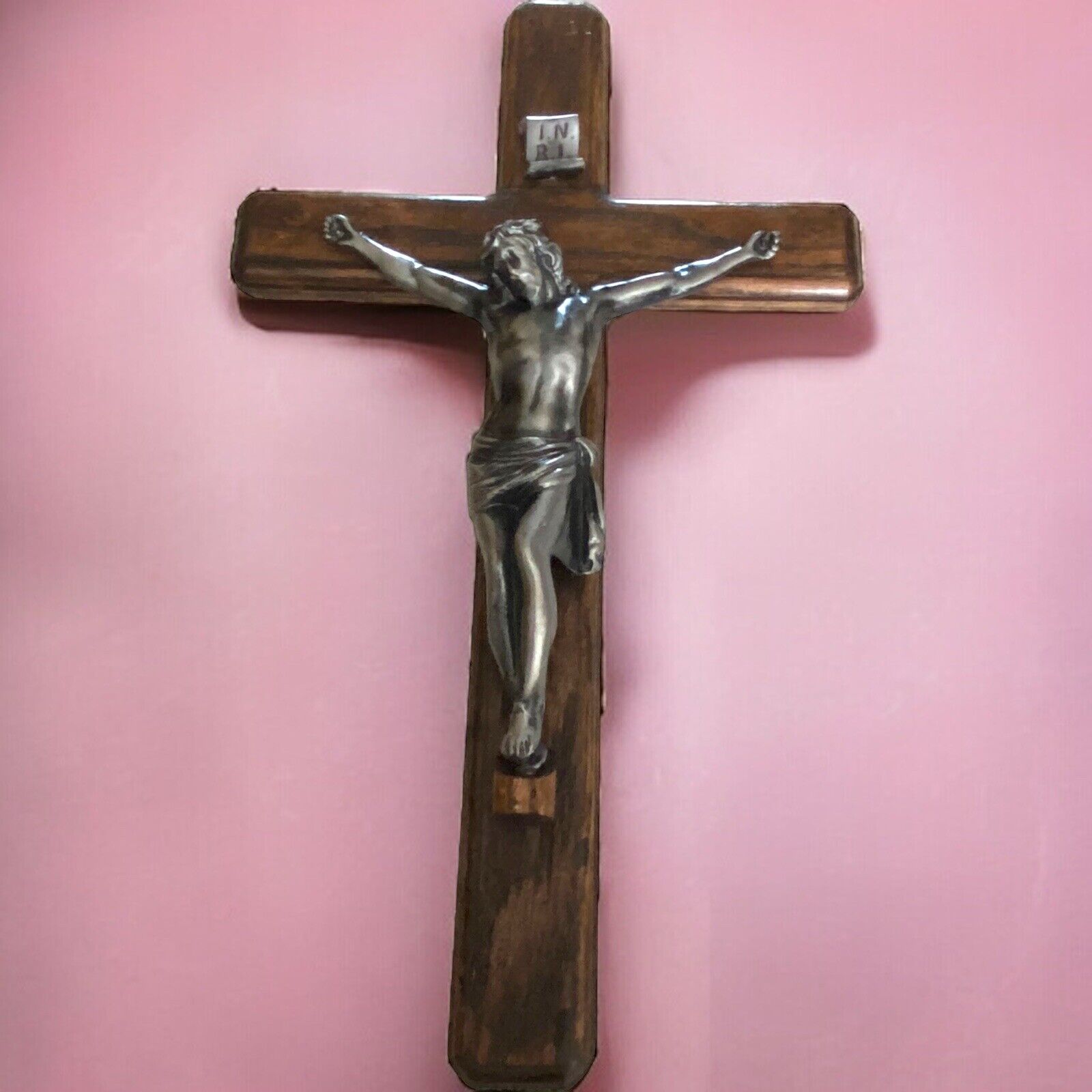 Wooden Walnut stain Wall Cross Crucifix with Pewter Jesus Christ Corpus Catholic