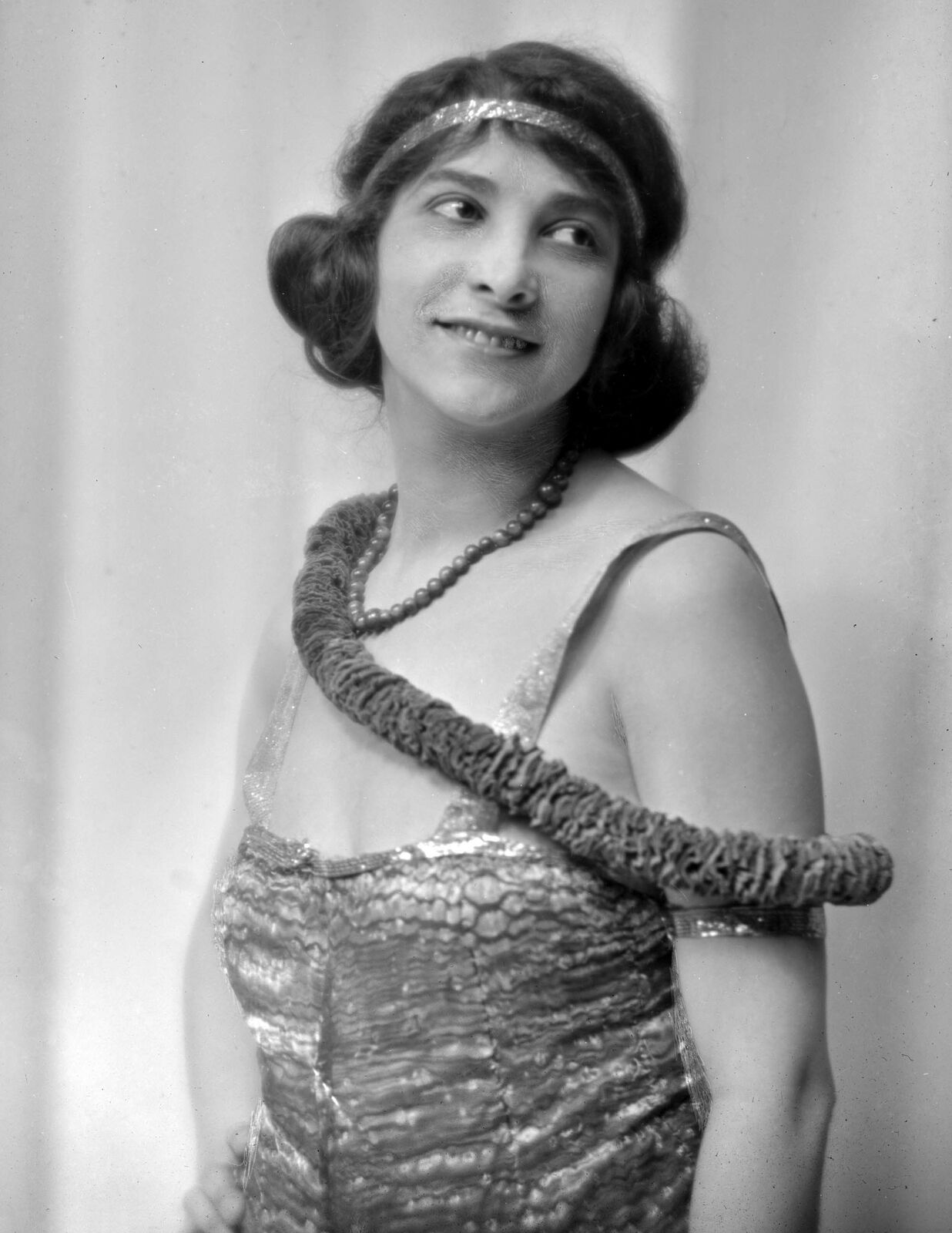 1920\'s Miss Bessie Ricardo Vintage Old Photo 8.5\