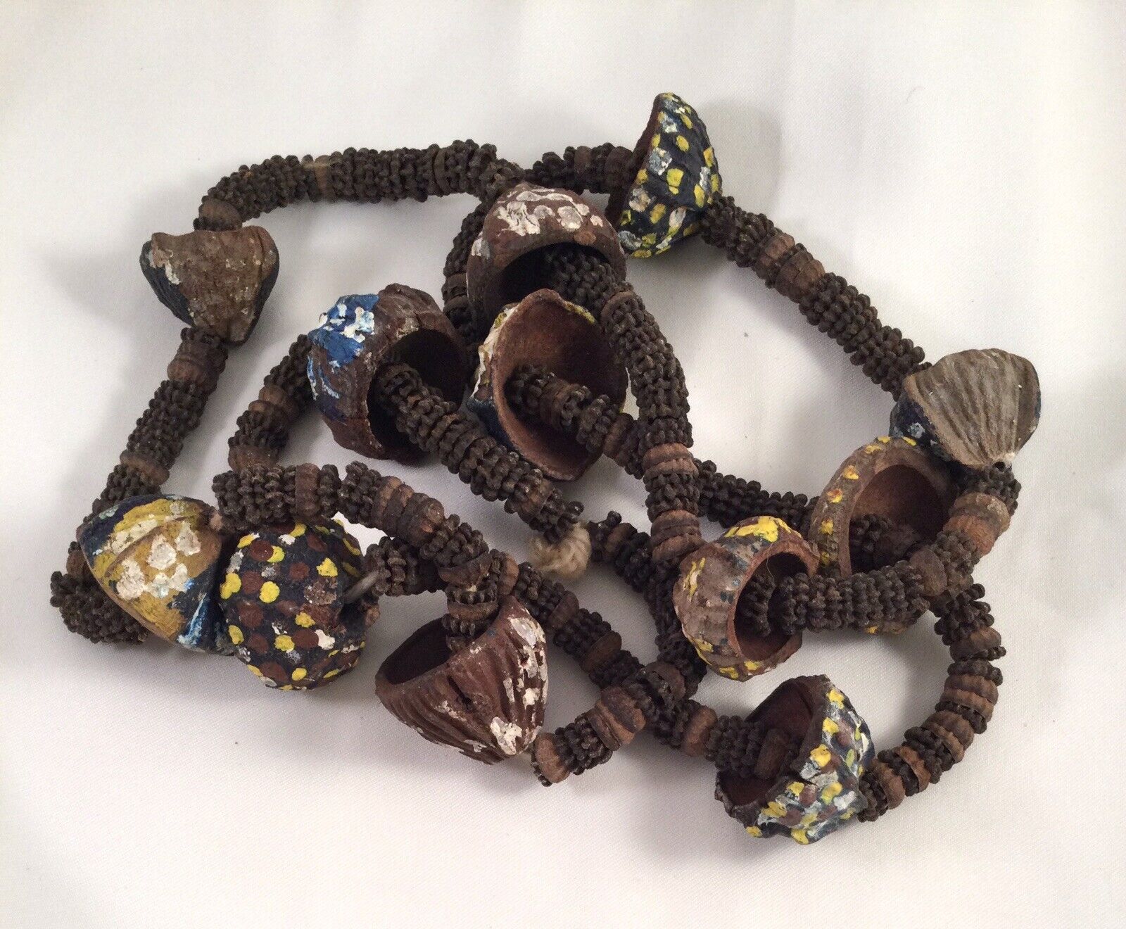 Vintage Australian Indigenous Aboriginal Jewelry Necklace Seed Pods Nut Jewelry