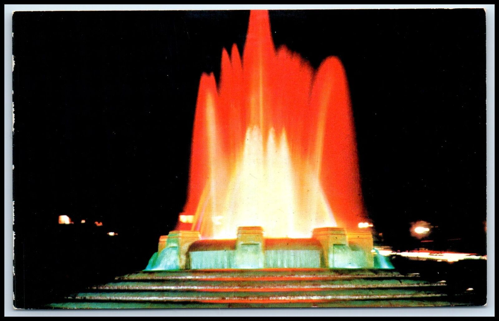 Postcard Wm. Mulholland Memorial Foundtian Griffith Park Los Angeles CA W57