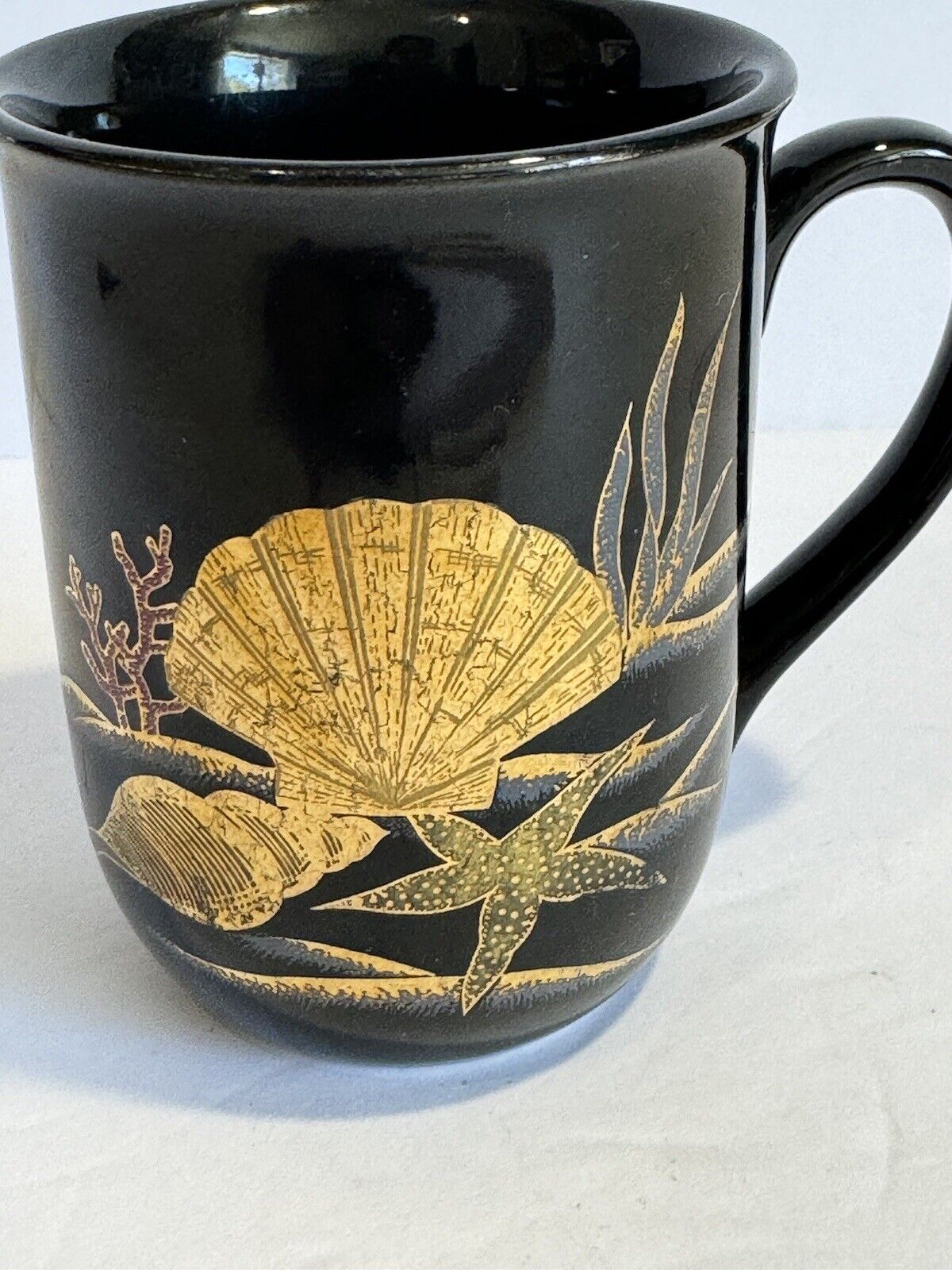Vintage Otagiri Black Porcelain With Gold Beach Seashells Coffee Mug Cup