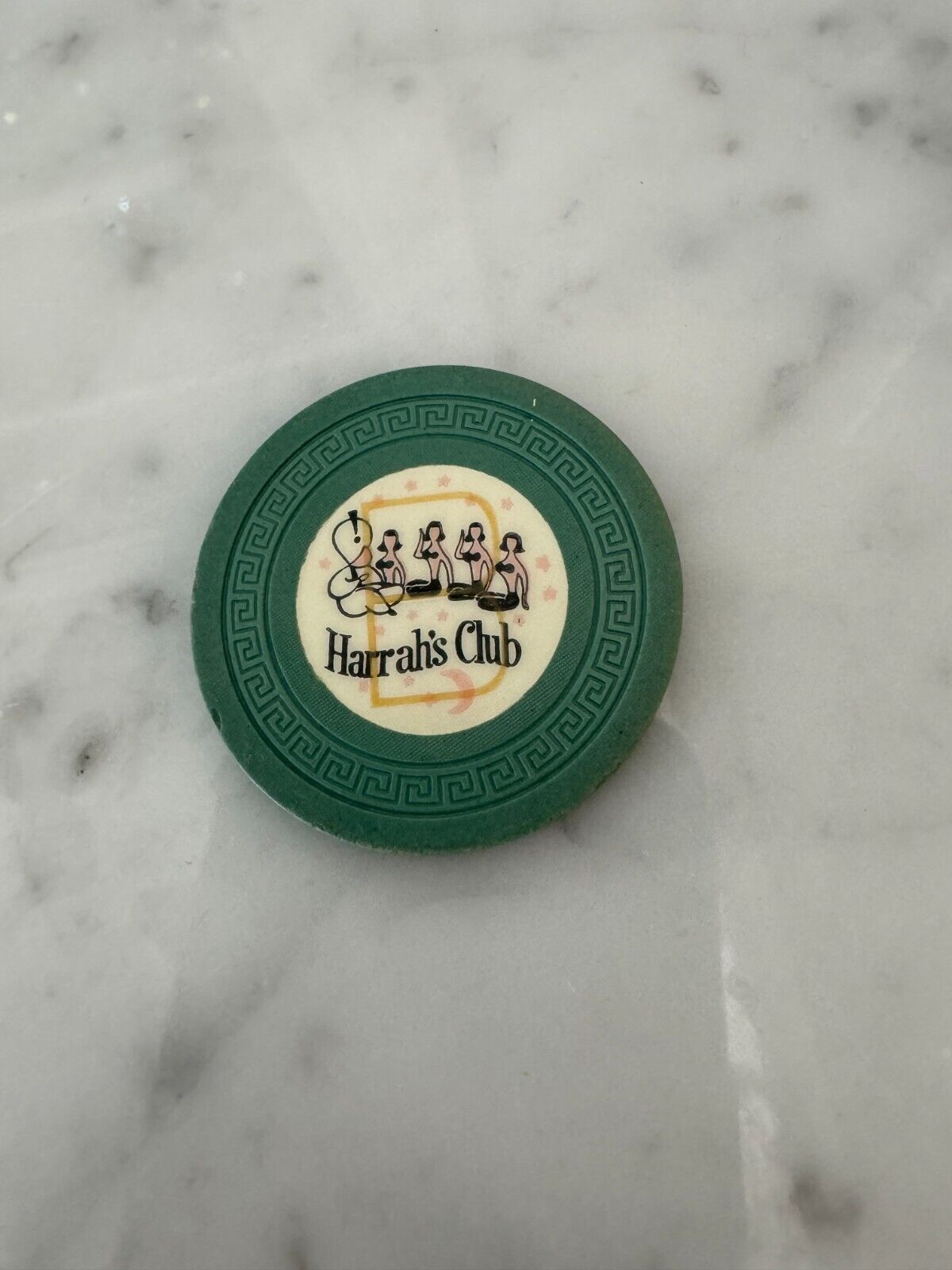 Rare Vintage Harrah\'s Club Table B Green Roulette Casino Gaming Chip Lake Tahoe