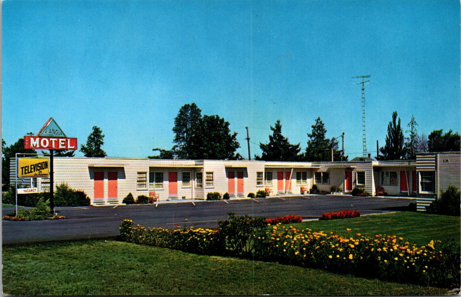 Sequim Washington WA Triangle Motel Postcard