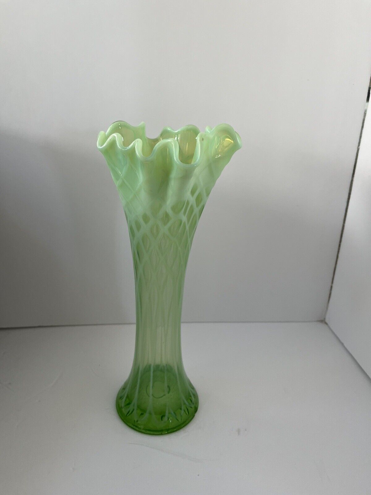 Vintage Jefferson Glass Lattice Cut Green Opalescent Vase Diamond & Thumbprint