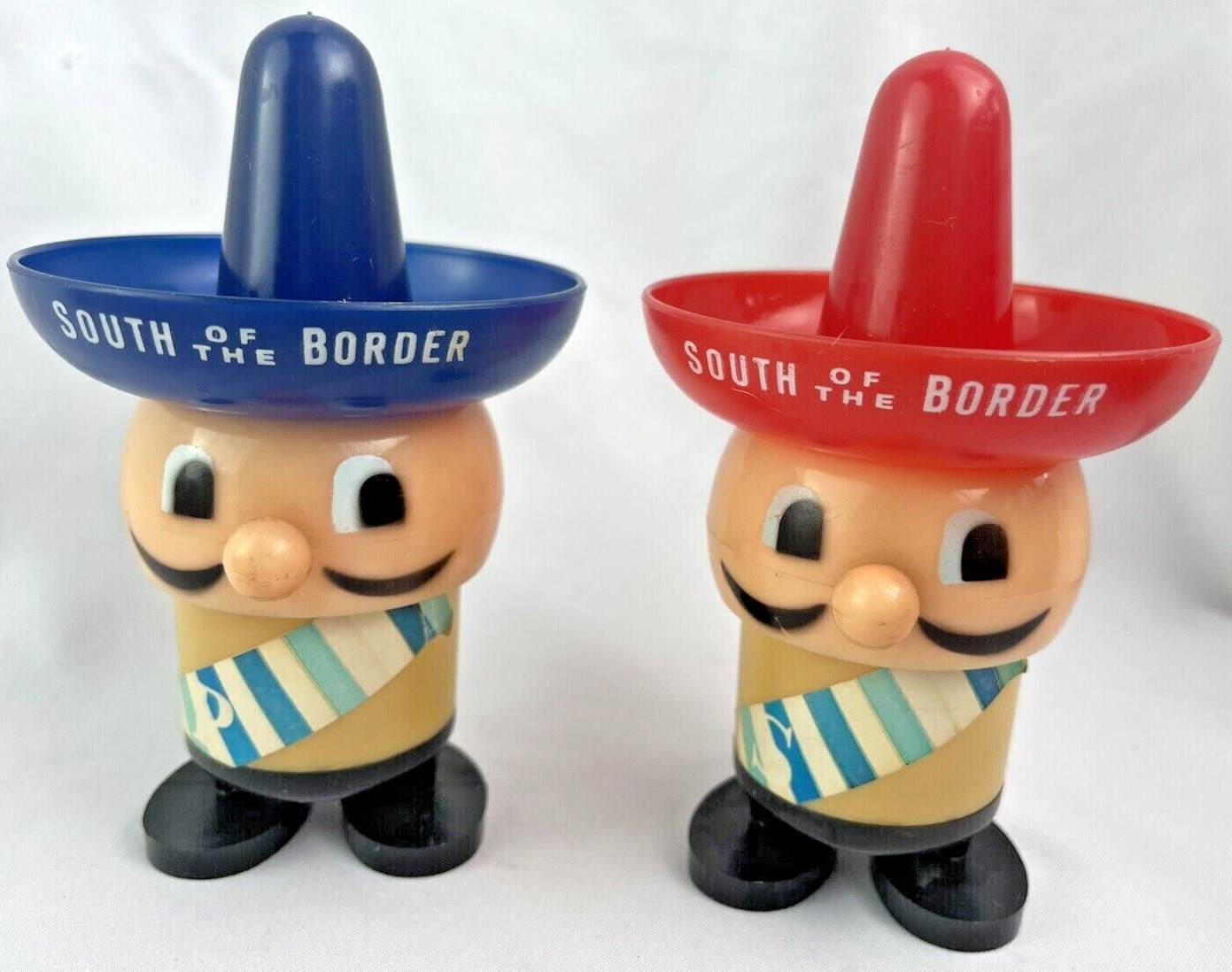 Vintage South of the Border Sombreros Souvenir Salt and Pepper Shakers Hong Kong