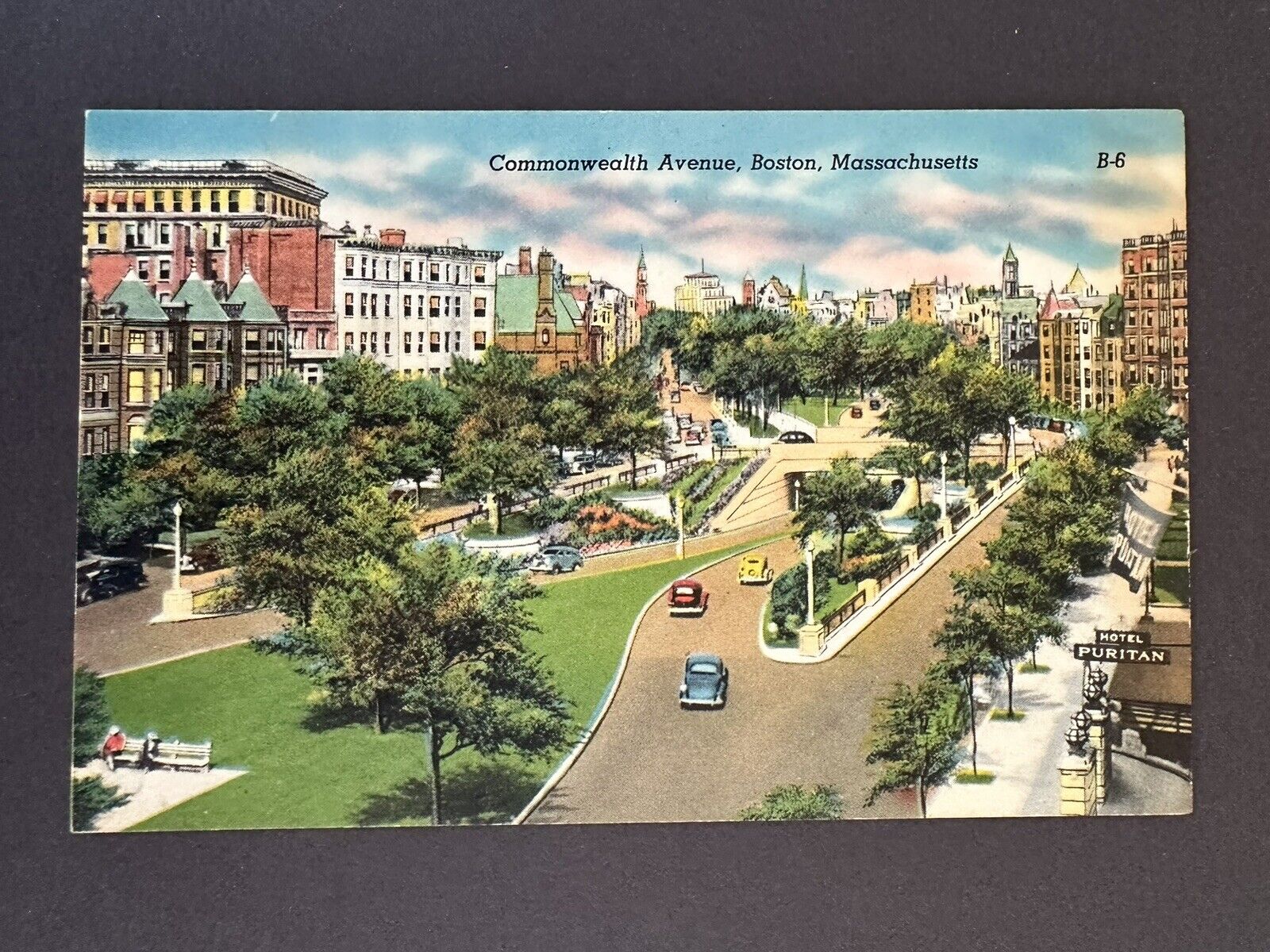 Commonwealth Avenue Boston Massachusetts Street Scene Vintage Postcard D122