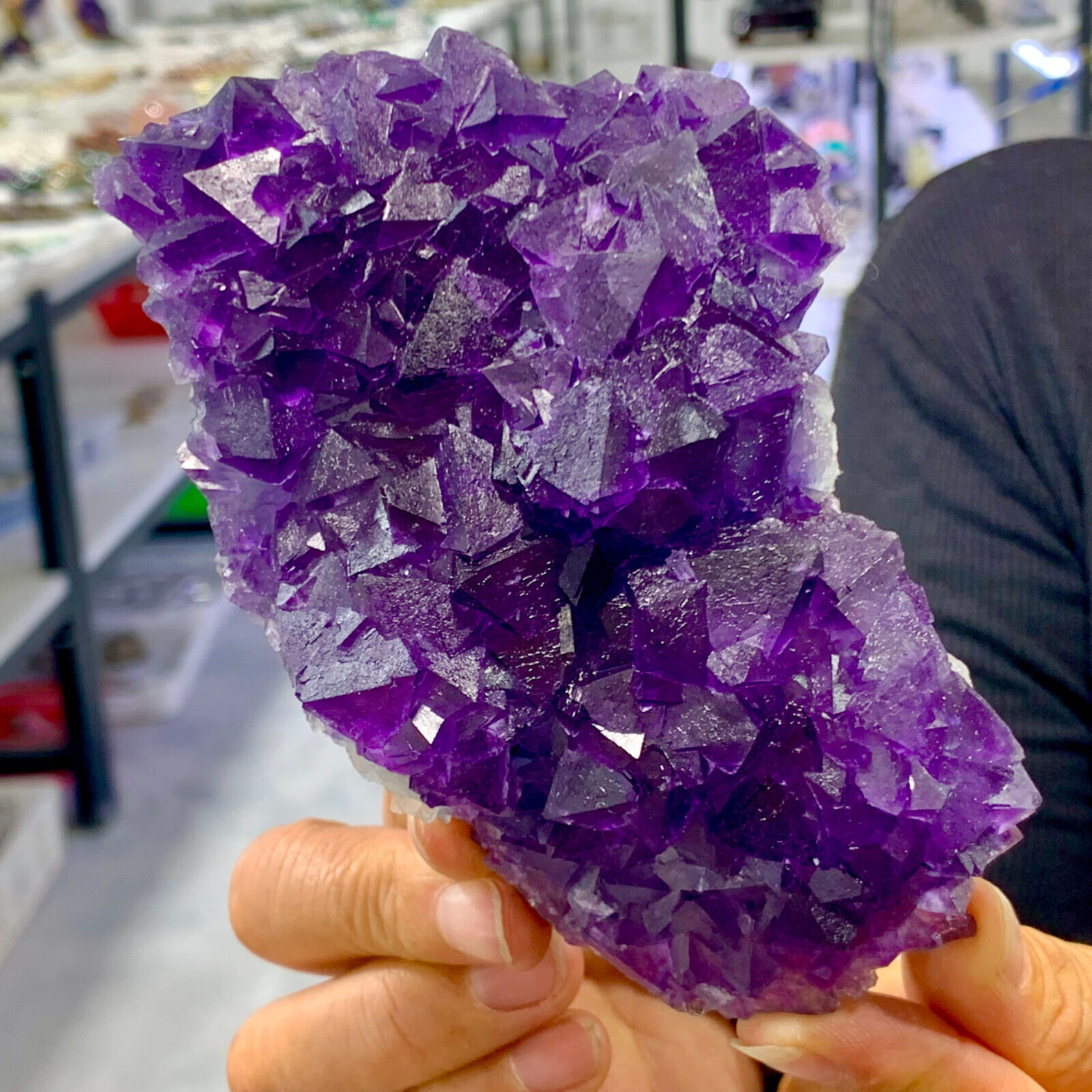 386G Natural Purple Cube Fluorite Cluster Mineral Samples