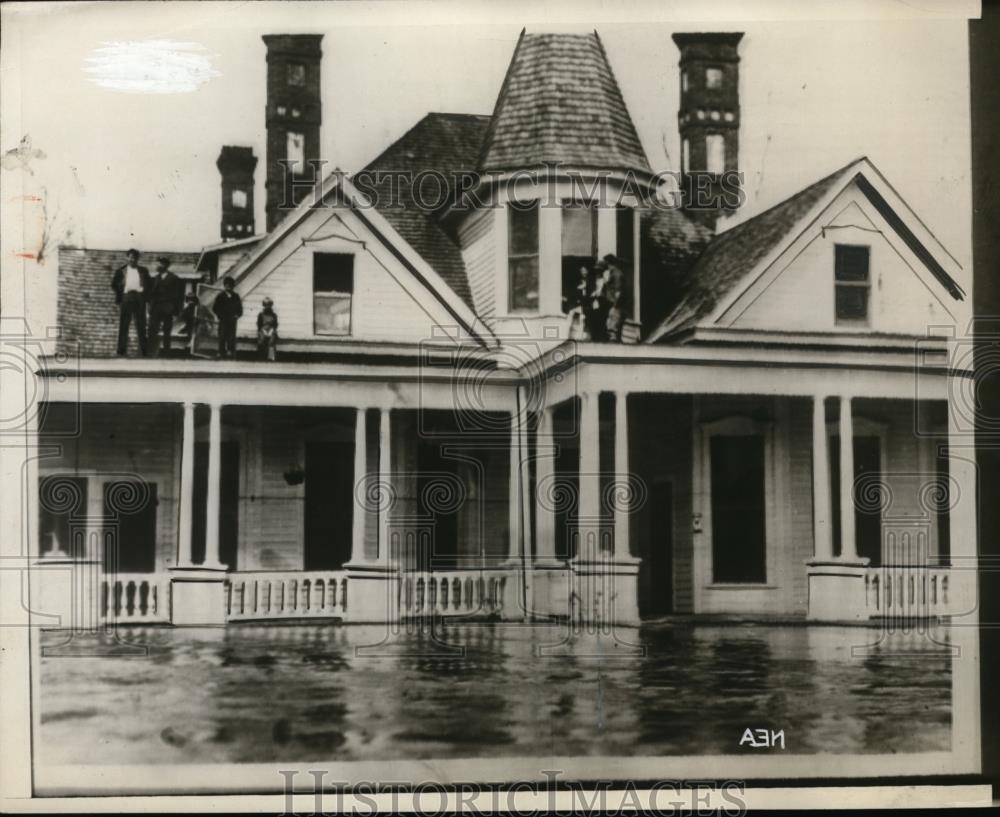 1929 Press Photo Flood at Elba - nef46322