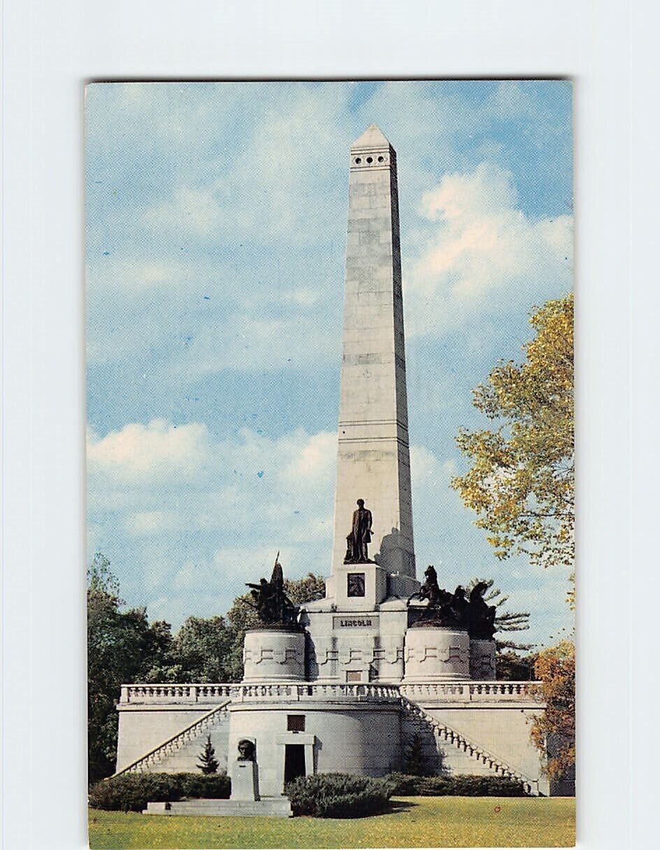 Postcard Lincoln\'s Tomb in Oak Ridge Cemetery, Springfield, Illinois