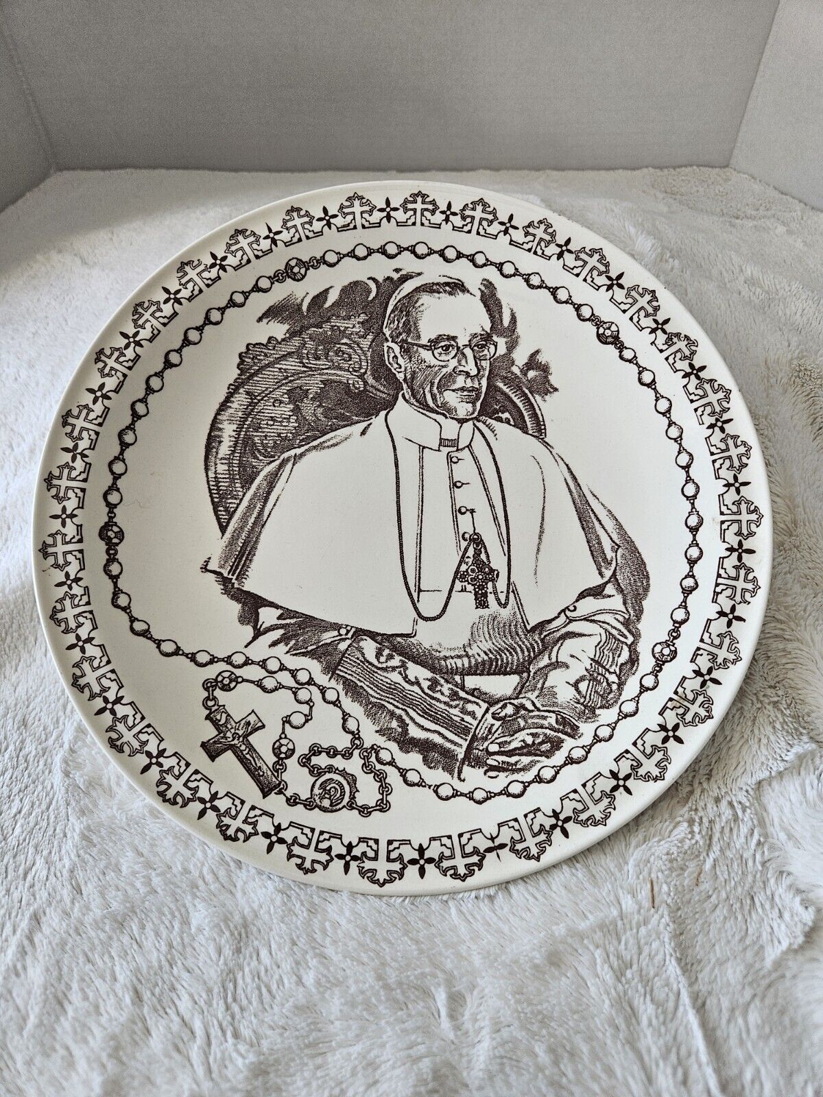 Vintage Pope Pius XII collectible Plate With Prayer of Peace