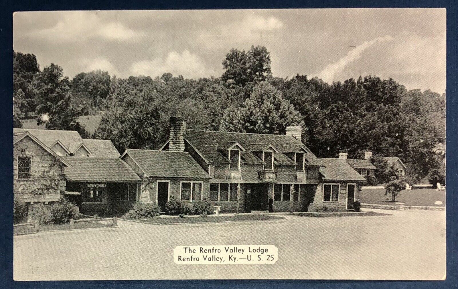 Postcard Renfro Valley Lodge Kentucky Restaurant US 25 c1950s
