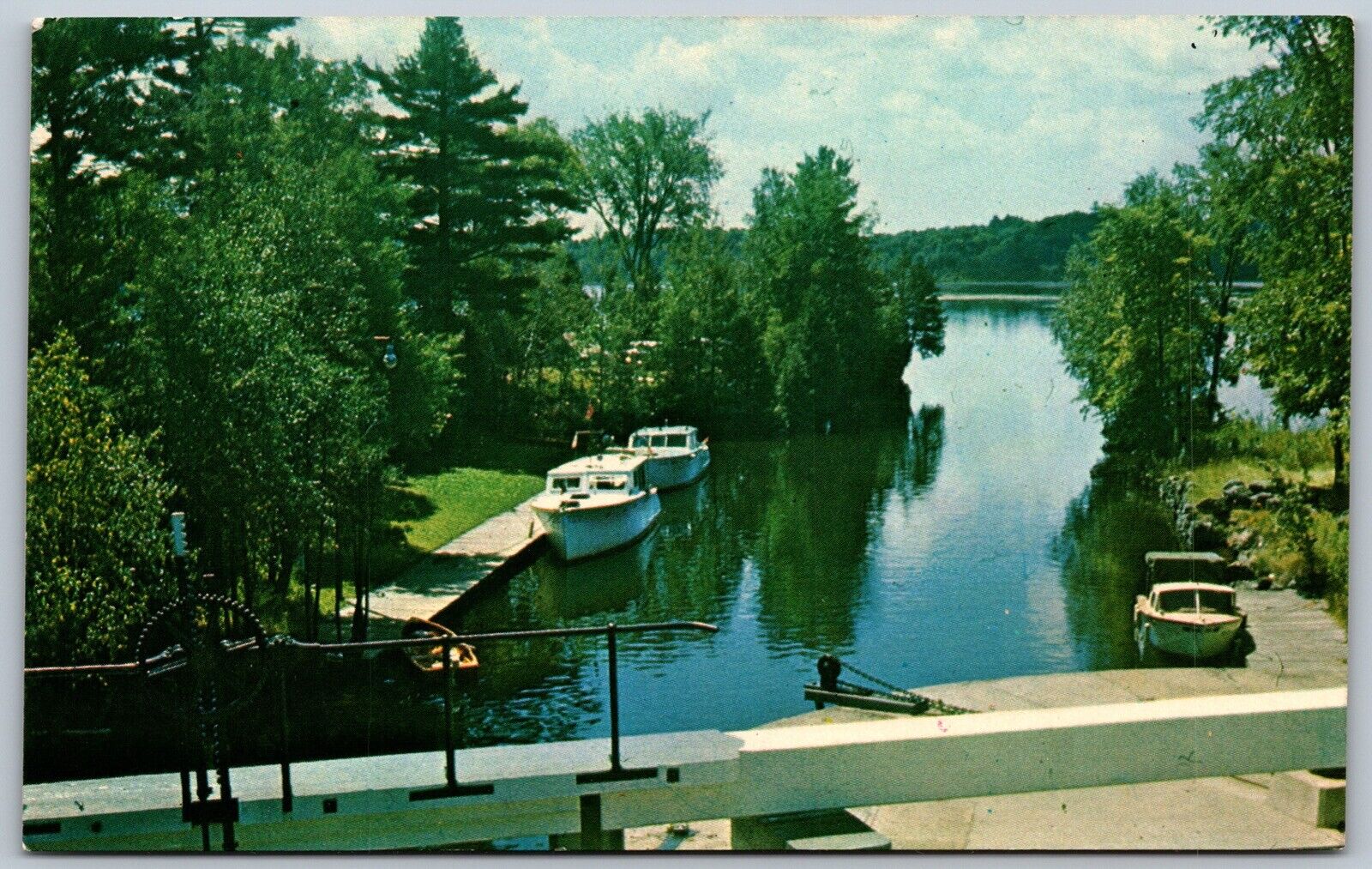 Postcard The Rideau Canal ONT c1960s Joining Ottawa to Kingston St. Lawrence