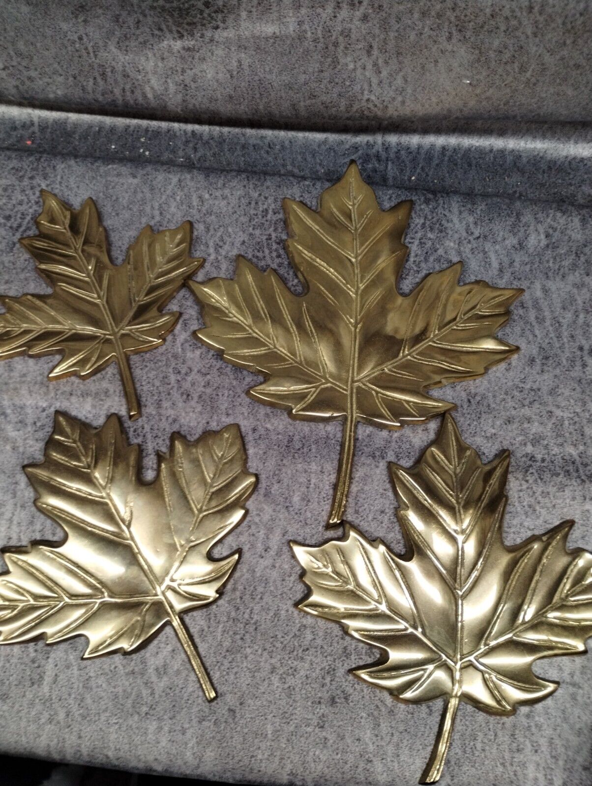 VTG Set of 4 Solid Brass Maple Leaf Leaves Wall Hanging Decor 1980s Decorative