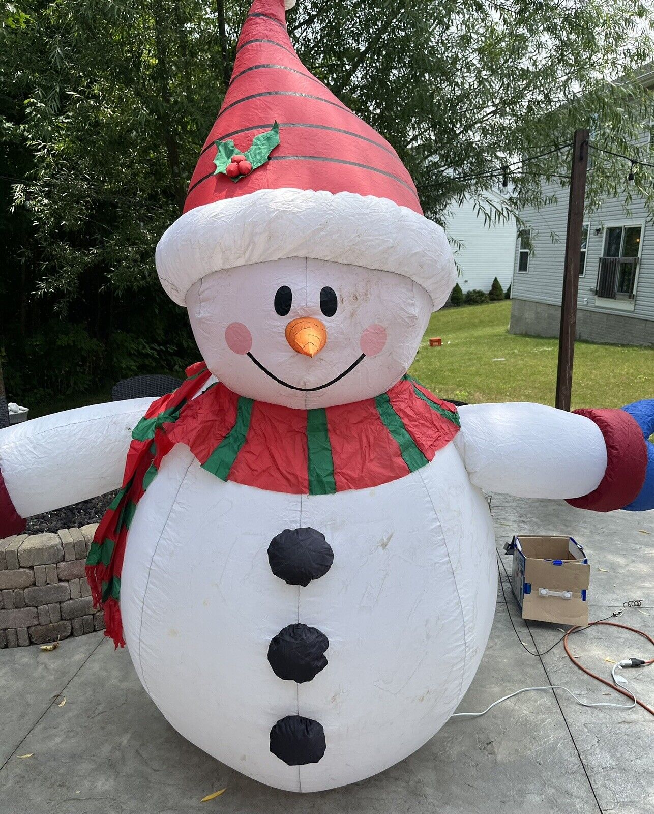 Gemmy 8ft Airblown Inflatable light up Christmas Holiday Snowman Yard Decor