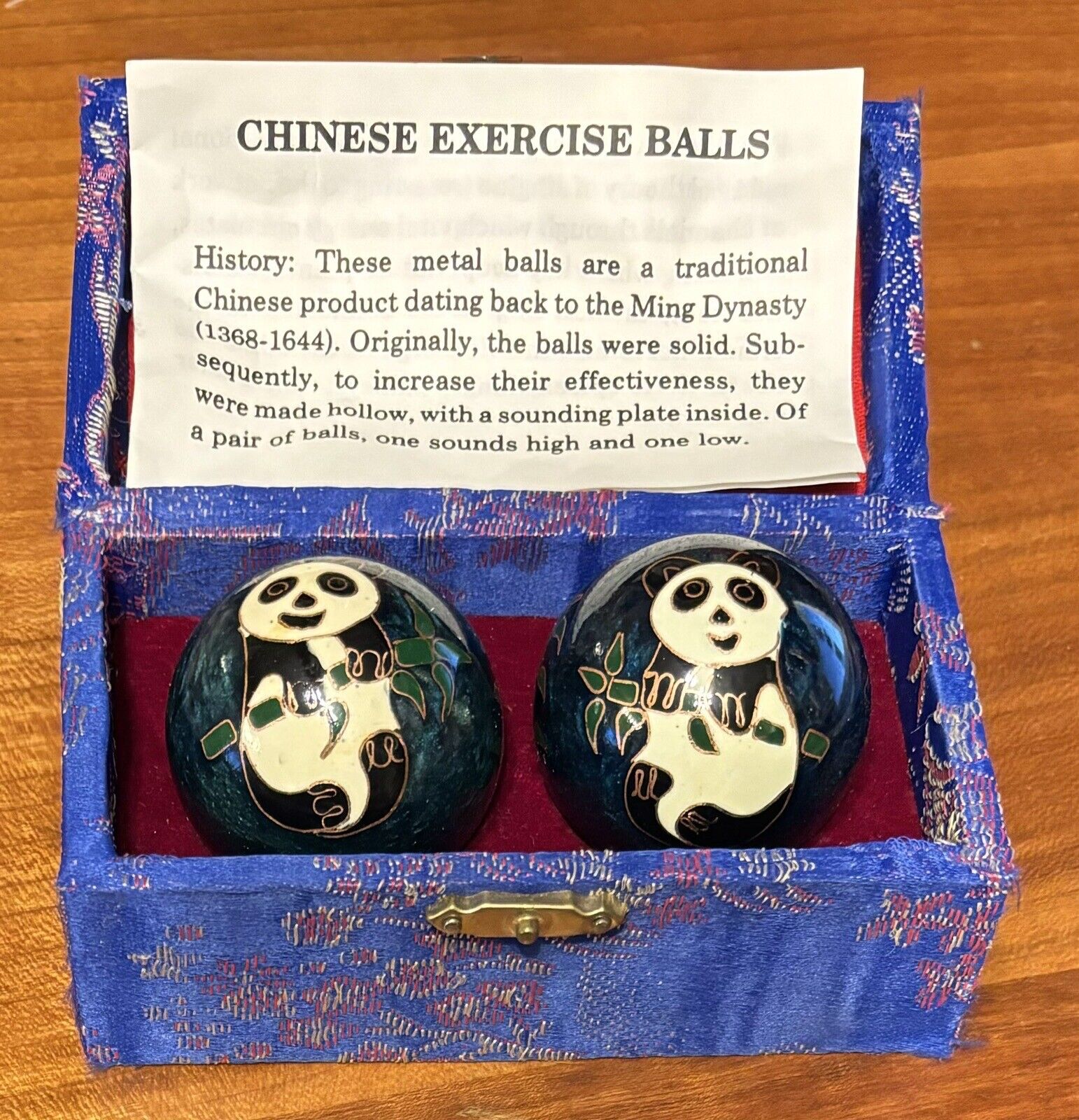 Chinese Health Stress Relief Exercise Balls - Pandas