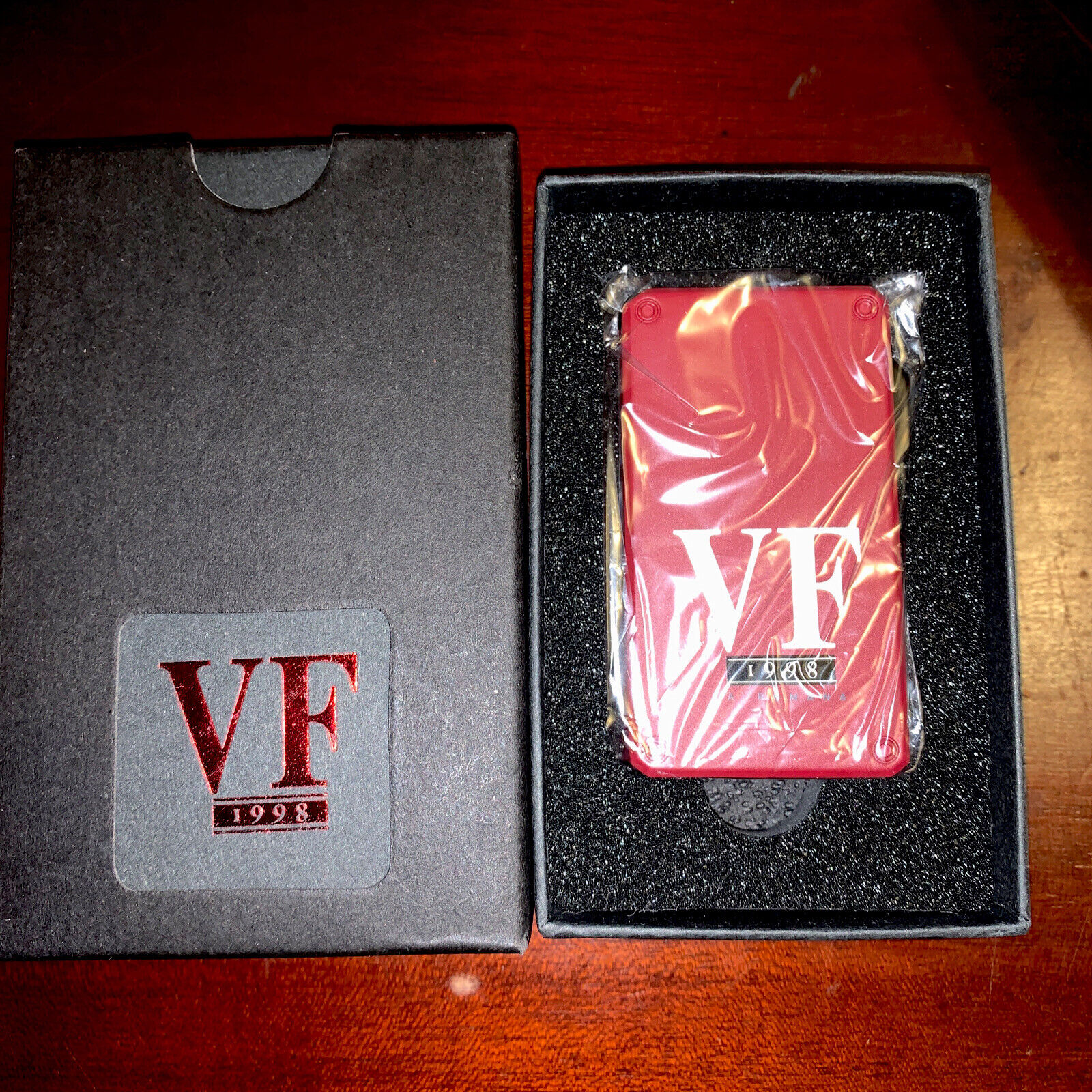 VF Vertigo Double Torch Flame, Limited Edition Vega Fina 98 w Cigar Puncher