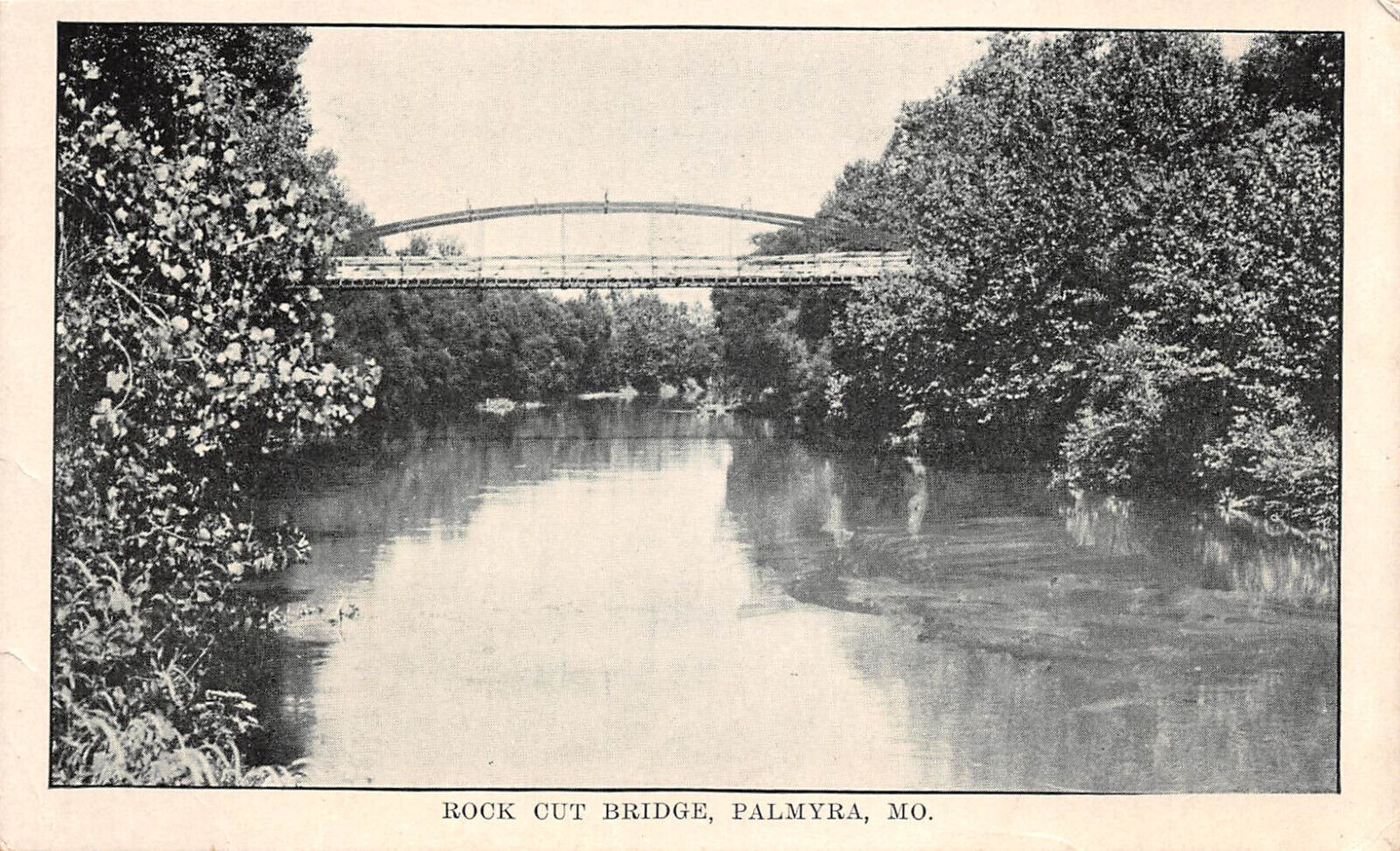 UPICK POSTCARD  Rock Cut Out Bridge PALMYRA  Missouri c1910 Unposted