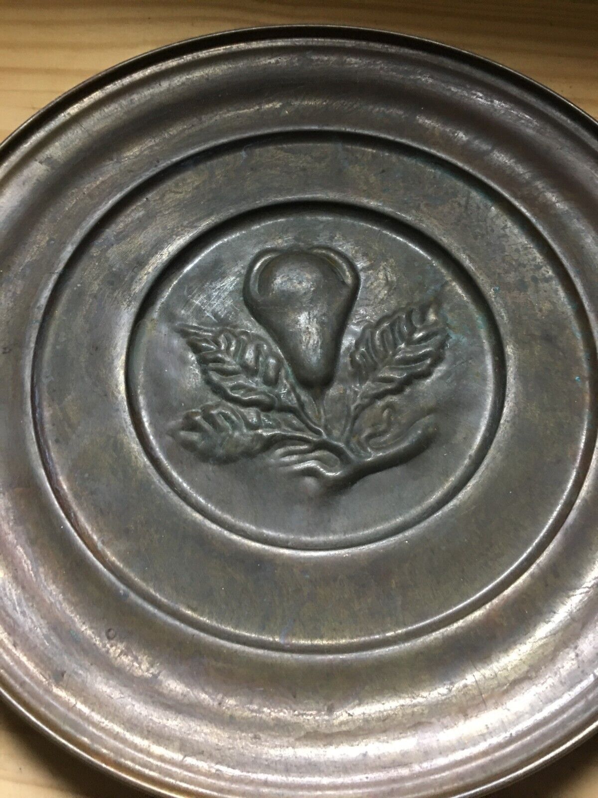 Vintage 1920s Brass Pear Pan Plate Wall Hanging 4 country Farmhouse kitchen 13\