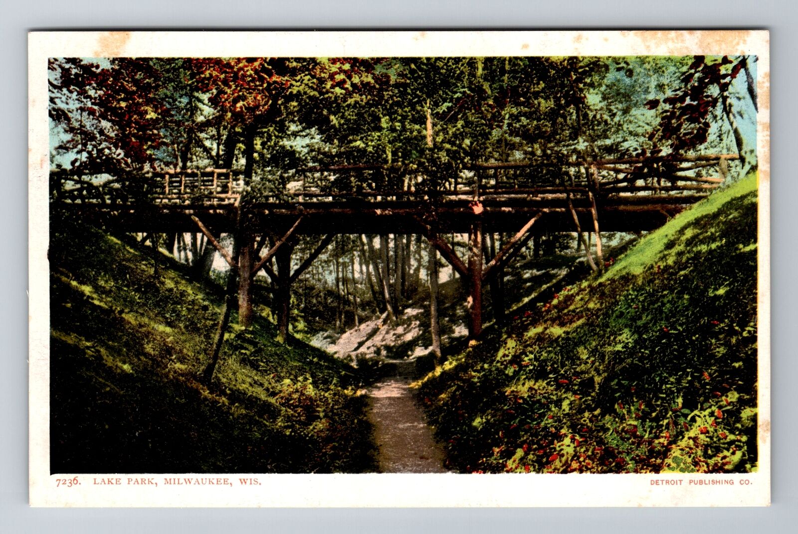 Milwaukee, WI-Wisconsin, Lake Park & Bridge Antique, Vintage Souvenir Postcard