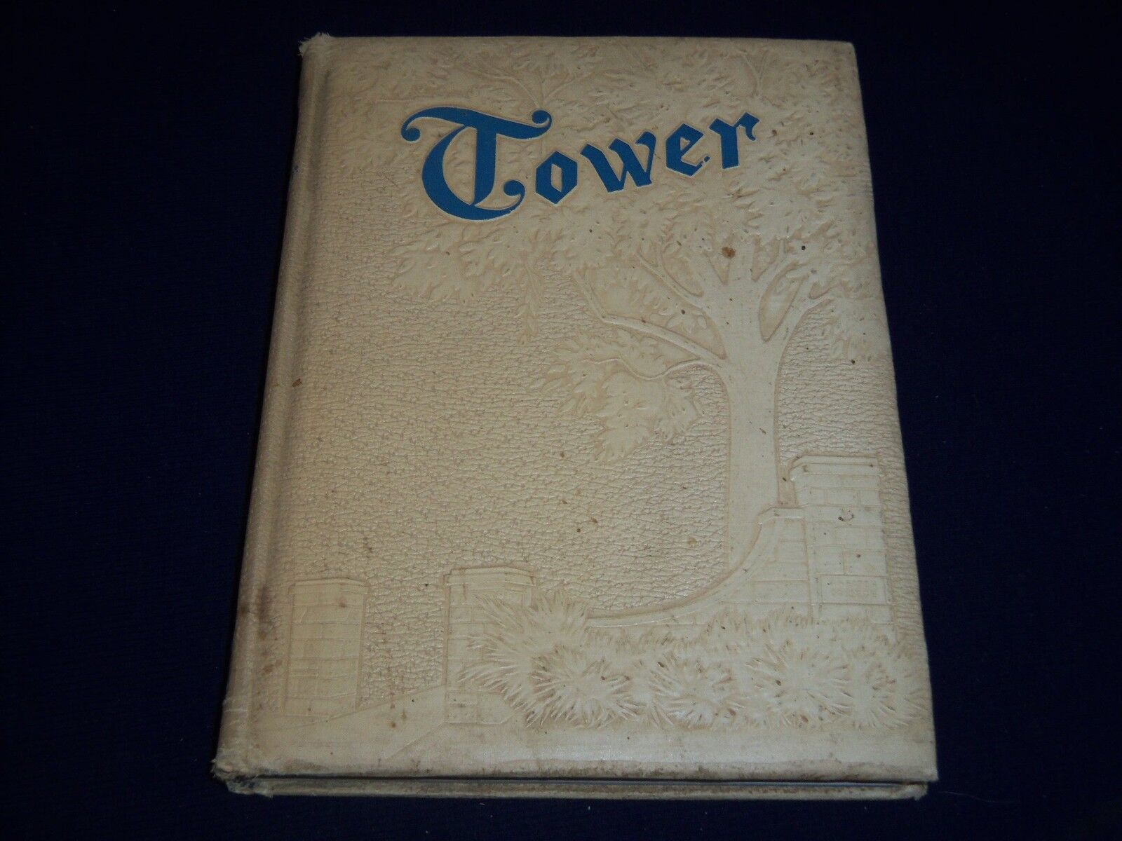 1947 TOWER WHEATON COLLEGE YEARBOOK - WHEATON ILLINOIS - NICE PHOTOS - YB 809