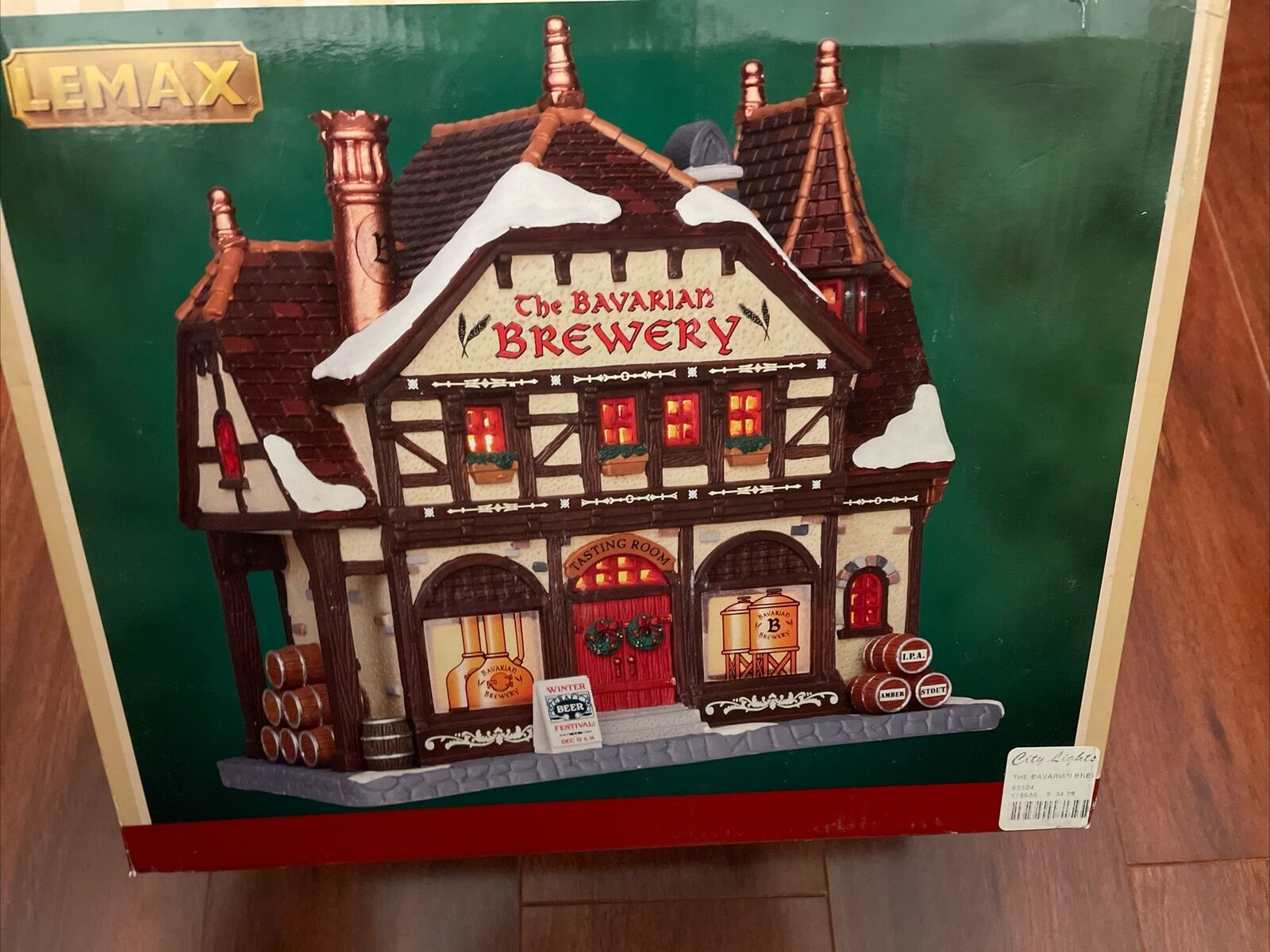 Lemax Bavarian Brewery lighted house New See Photos 