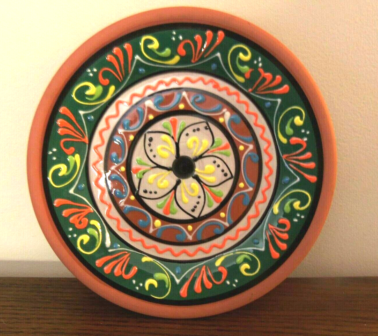 Mexican Talavera Pottery Decorative Wall Plate - Heavy Moriage - 8\
