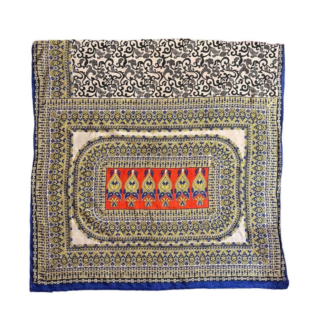 Beautiful 20th cent Indian silk sari fabric 1726