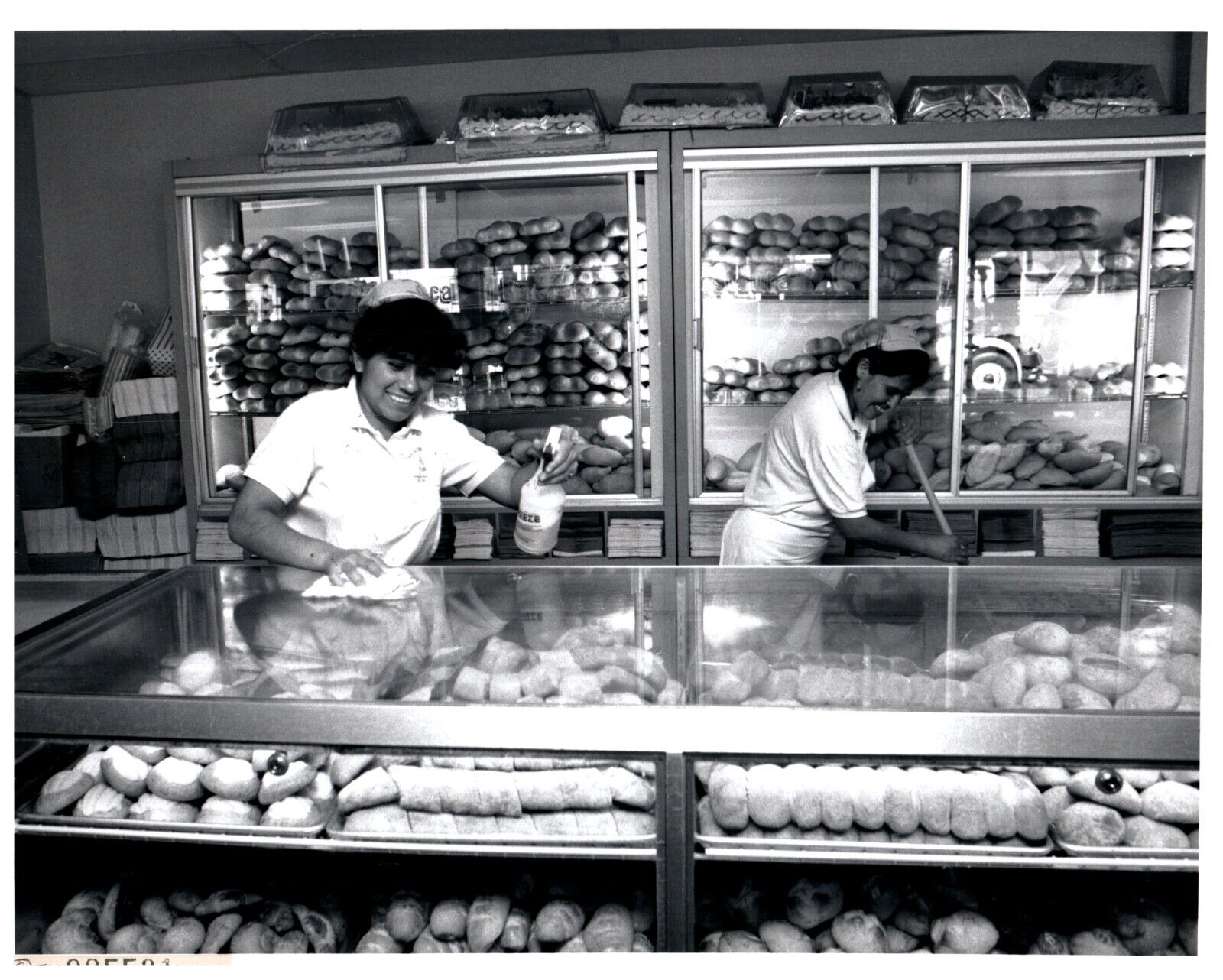 1980s Latin Supermarket Vintage ORIGINAL Photo Los Angeles CA 8x10