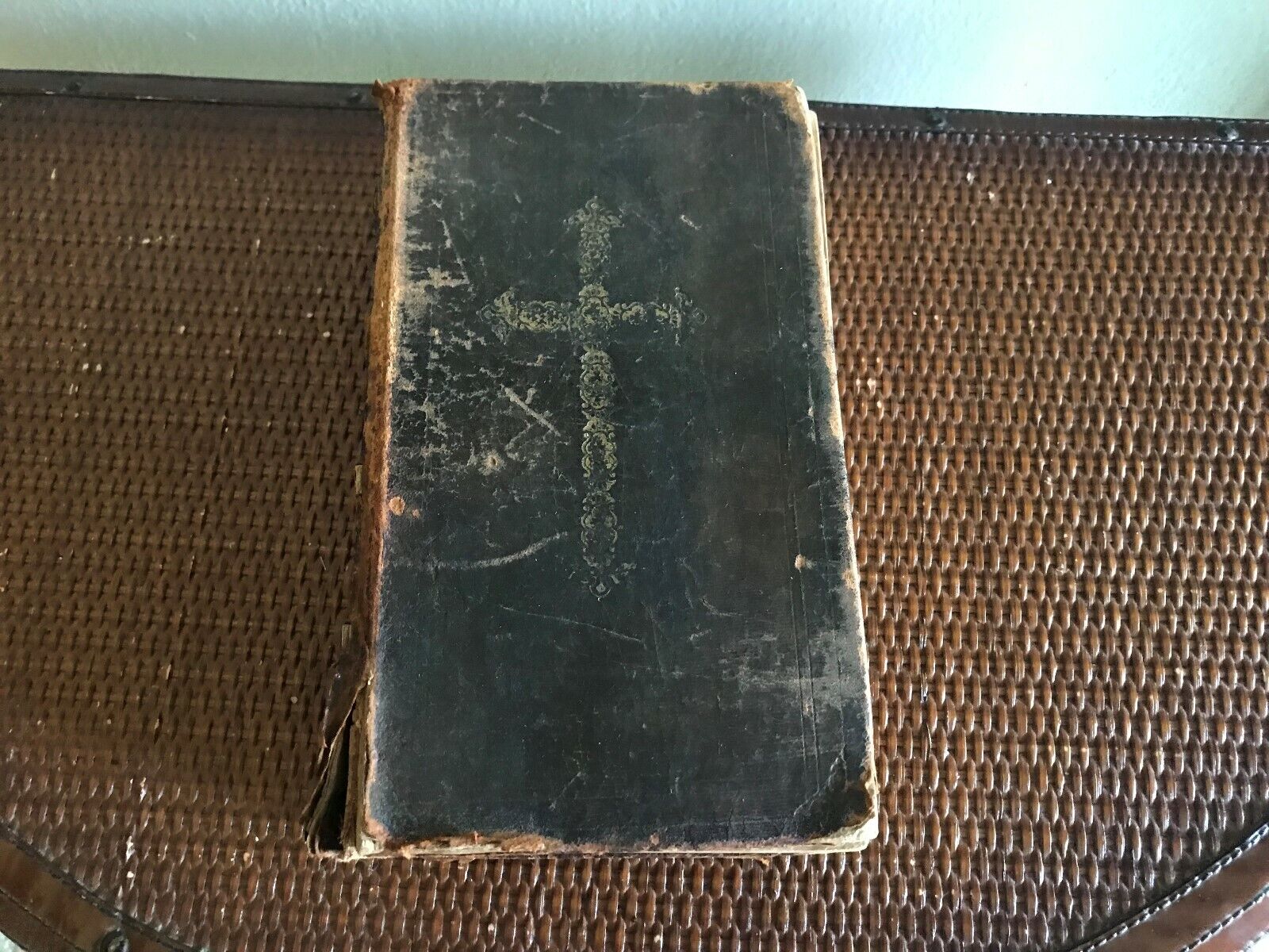 1853 Antique Dr. Martin Luther German Bible