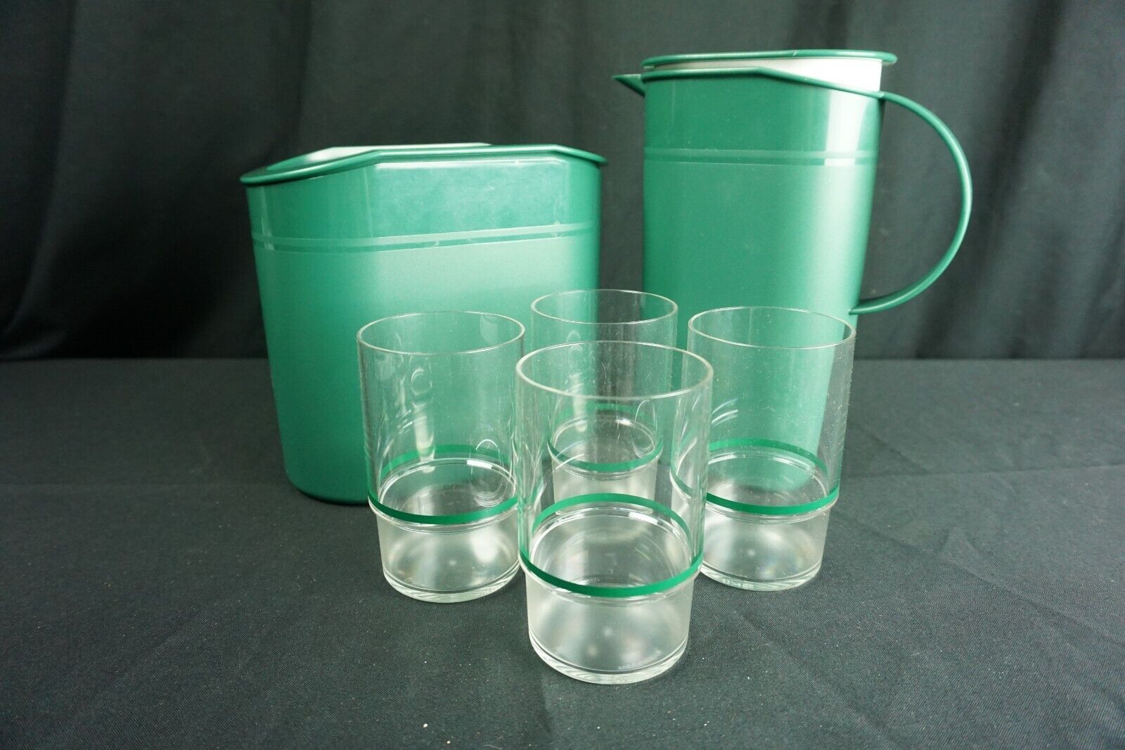 Vtg Tupperware Green Ice Bucket Insulated 2444 Beverage Pitcher 2474 Glasses NEW