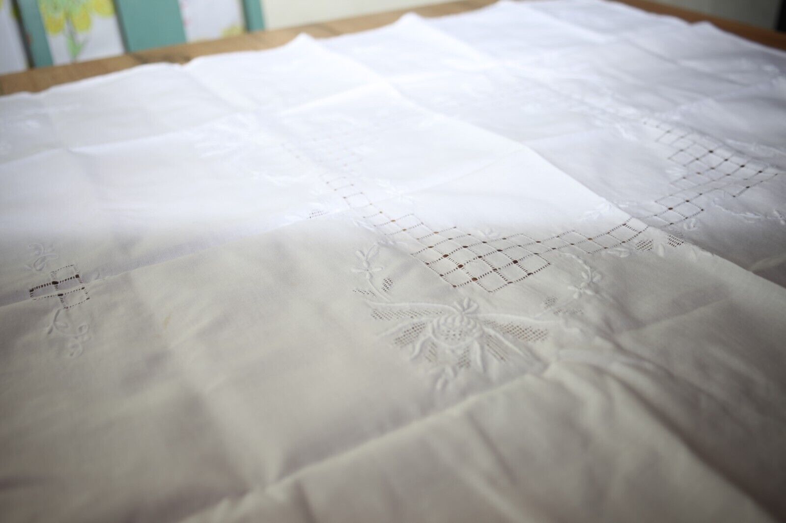 Stunning Vintage White Linen Hand Stitched Table Cloth/Rare Find/Traditional
