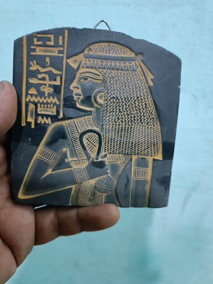 The unique painting in the ancient Egyptian antiquities of Queen Cleopatra BC