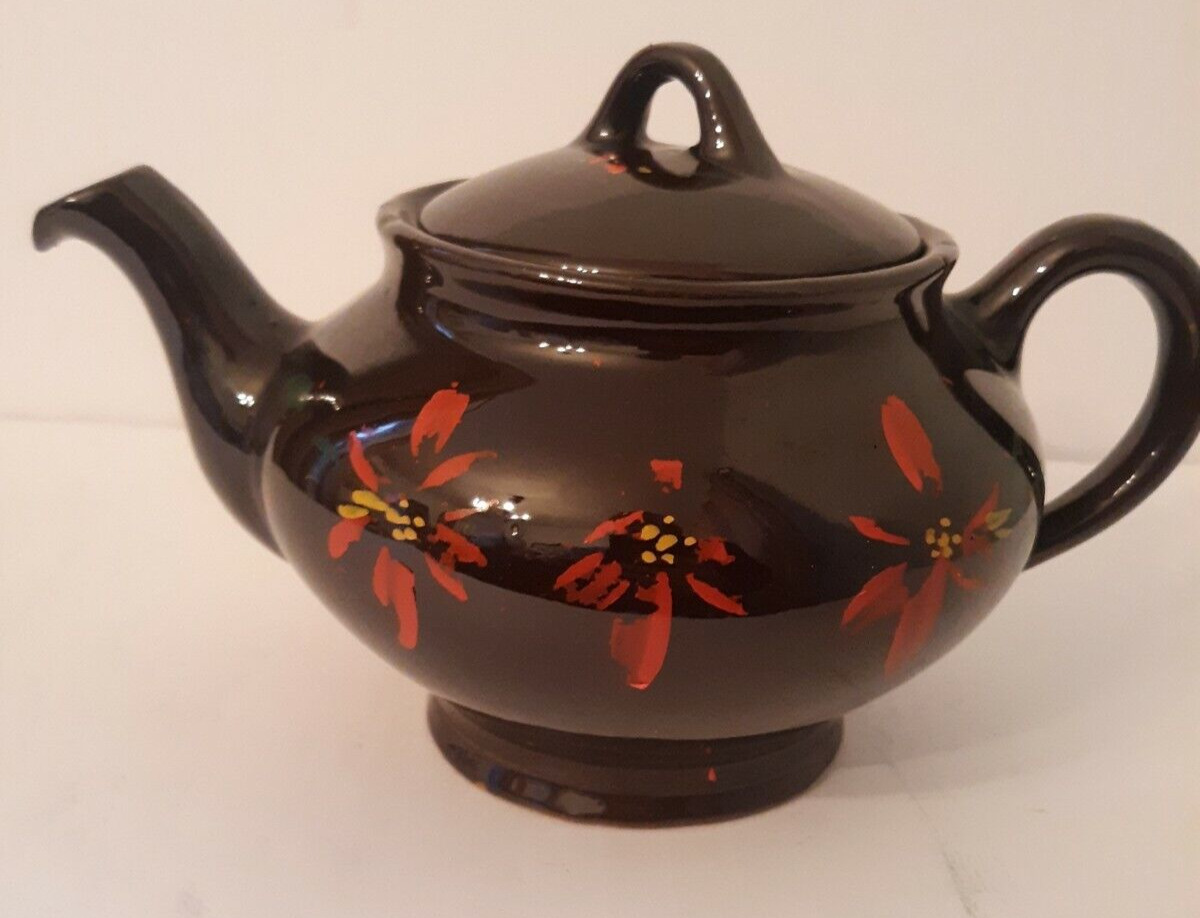 VINTAGE ROYAL CANADIAN  ART POTTERY TEAPOT BROWN DRIPLESS HAND PAINTED  FLOWERS