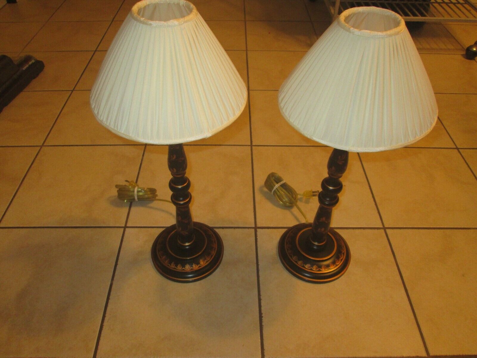 Pair ARROWSMITH Table Lamps W/ Shades EXCELLENT COND.